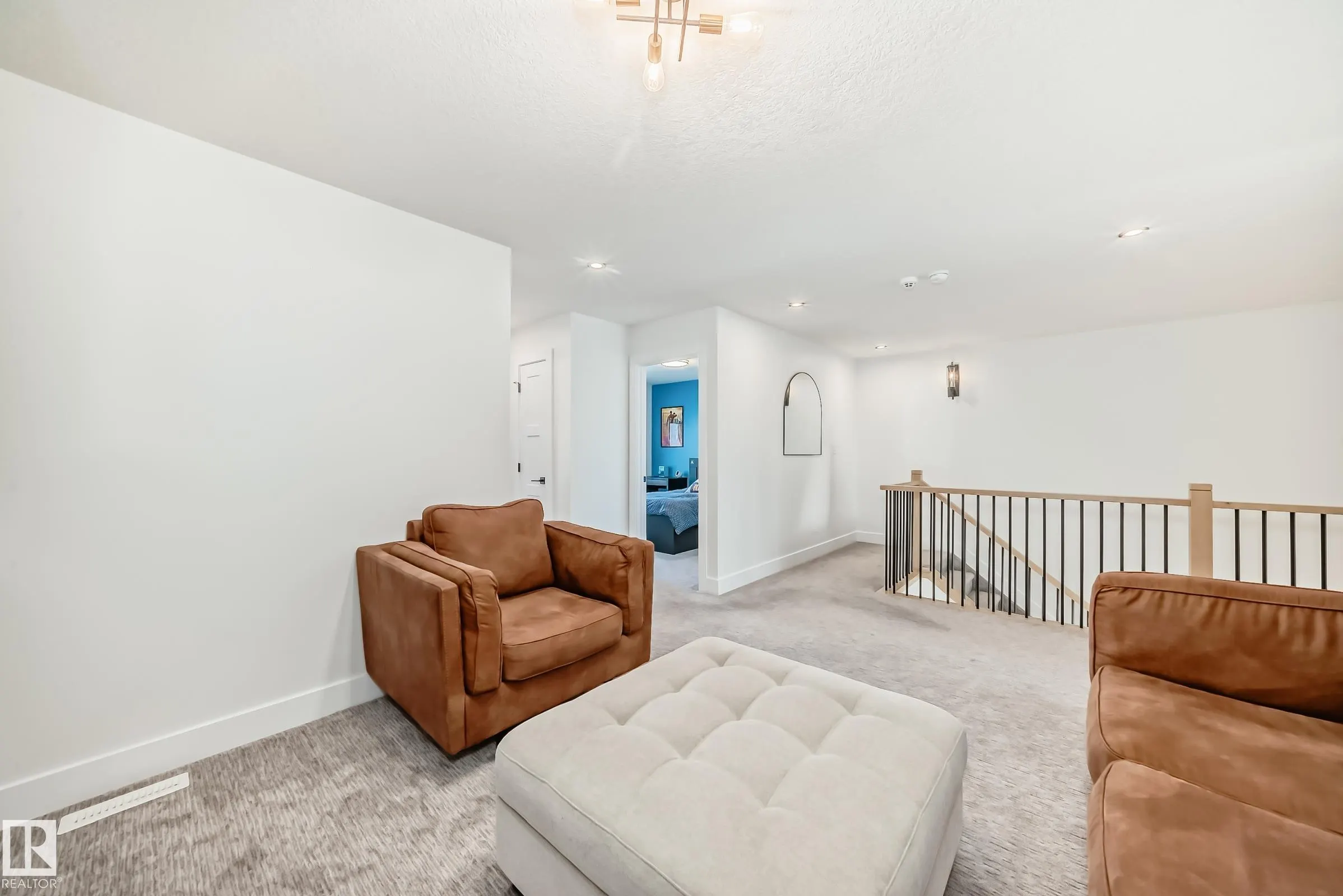 334 MEADOWVIEW Drive