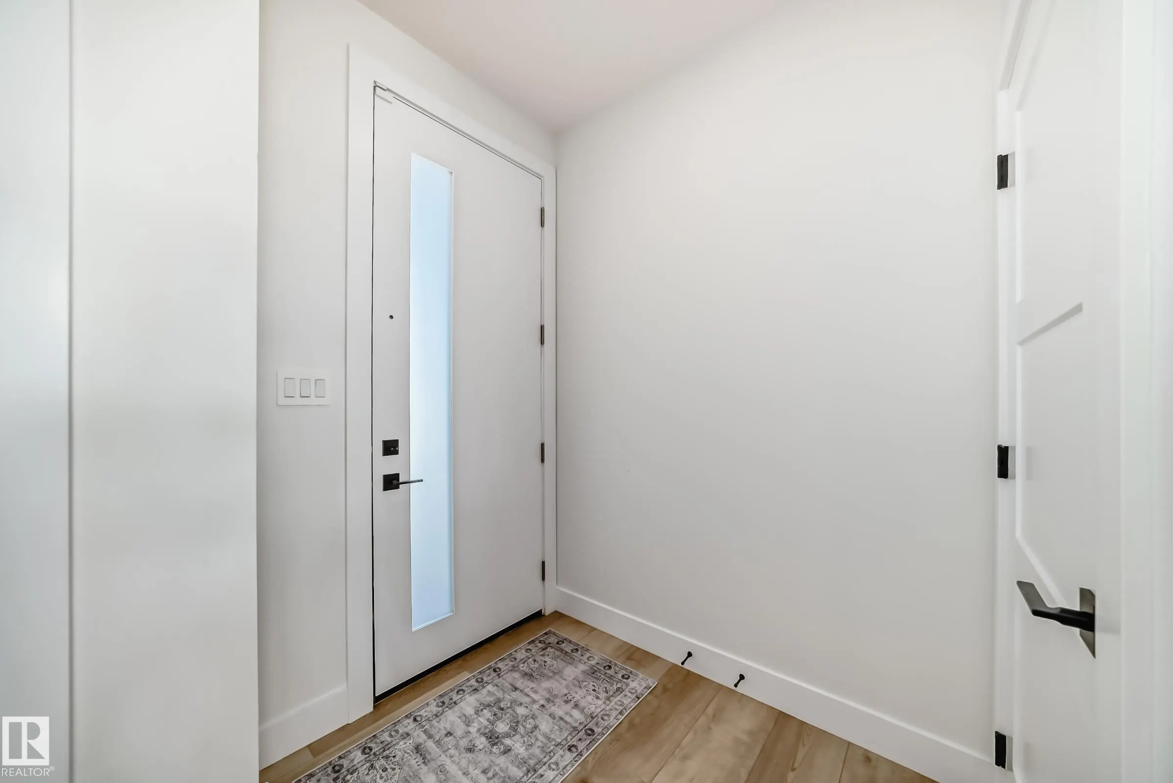 334 MEADOWVIEW Drive
