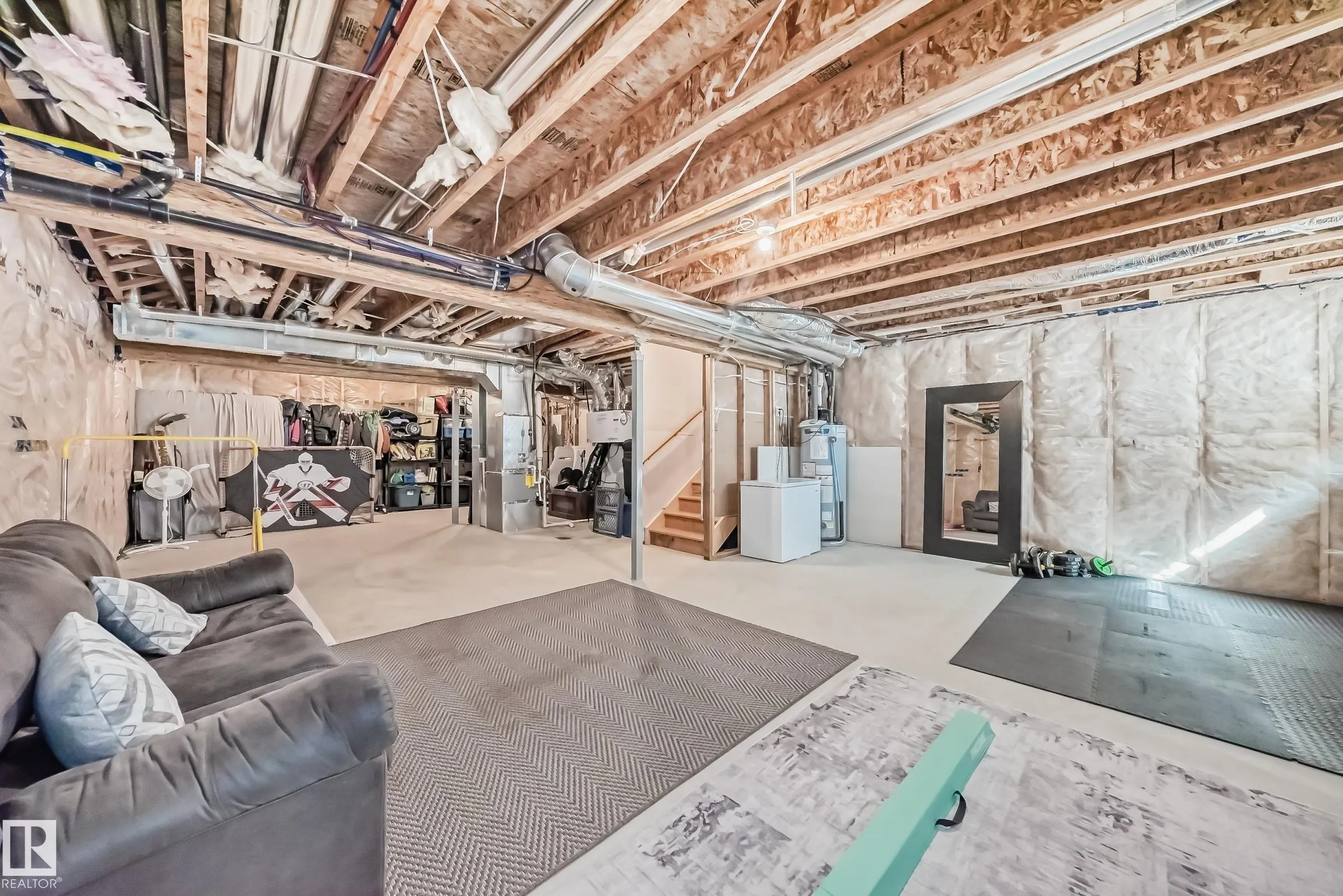 334 MEADOWVIEW Drive