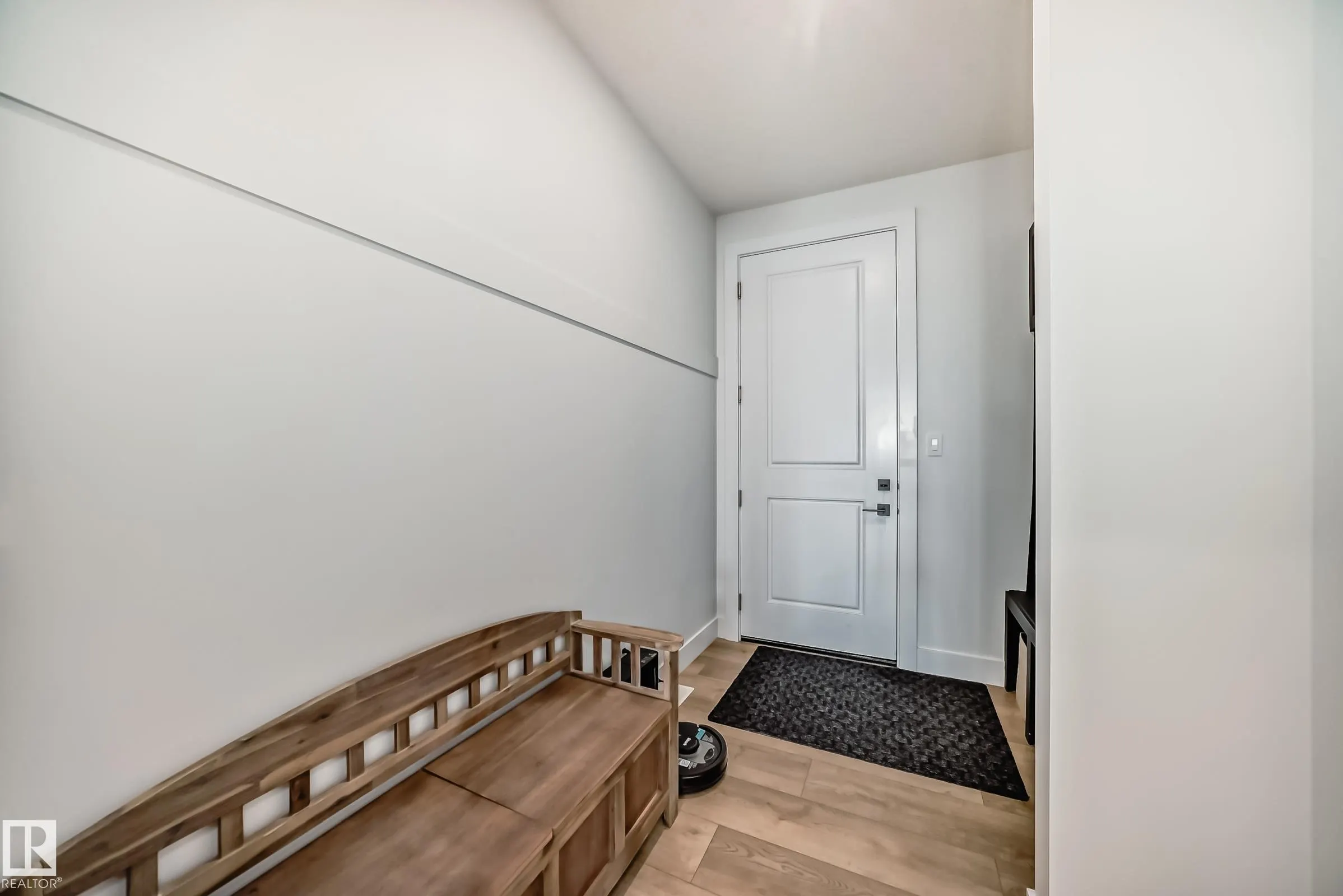 334 MEADOWVIEW Drive