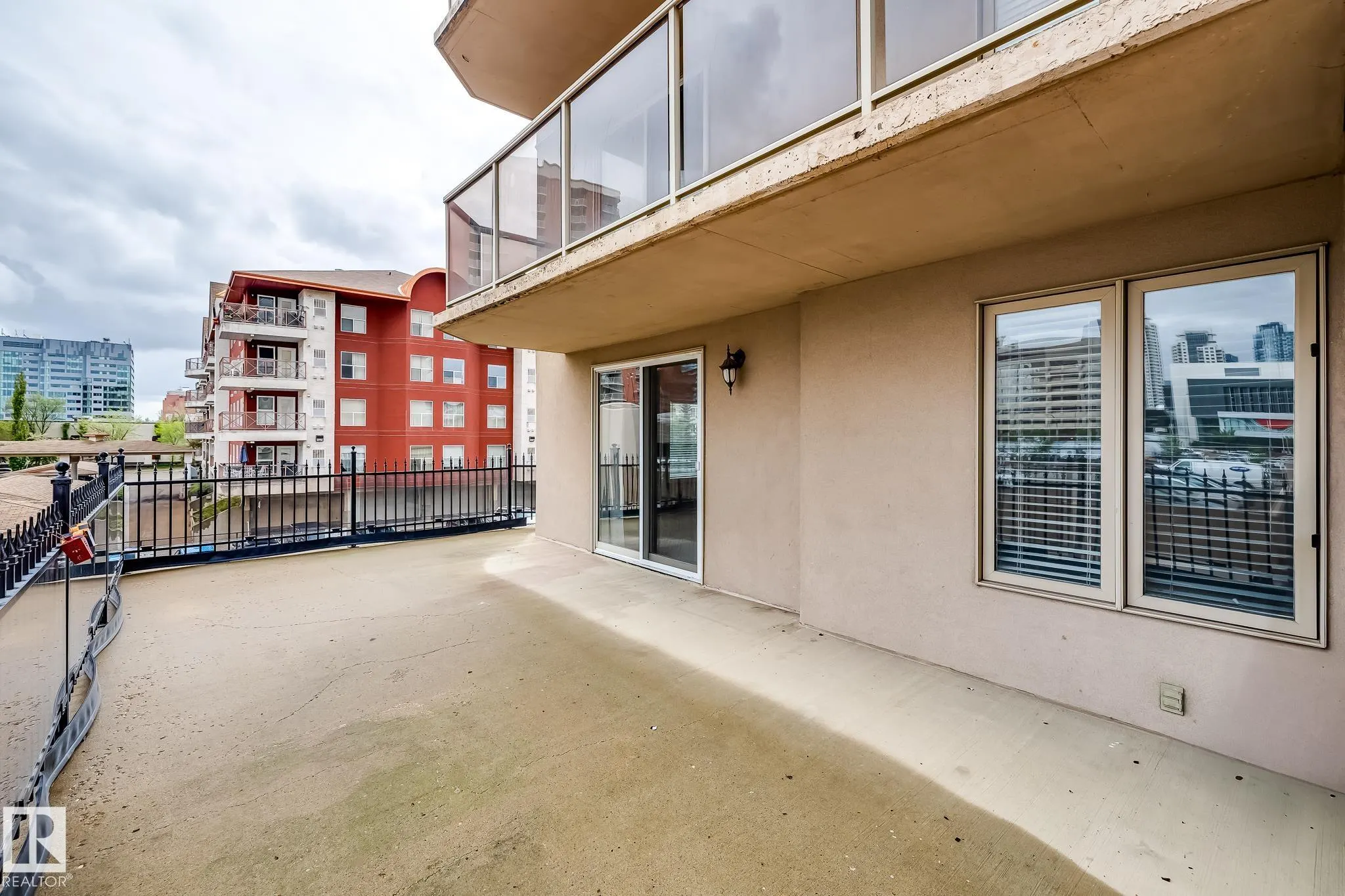 10909 103 Avenue