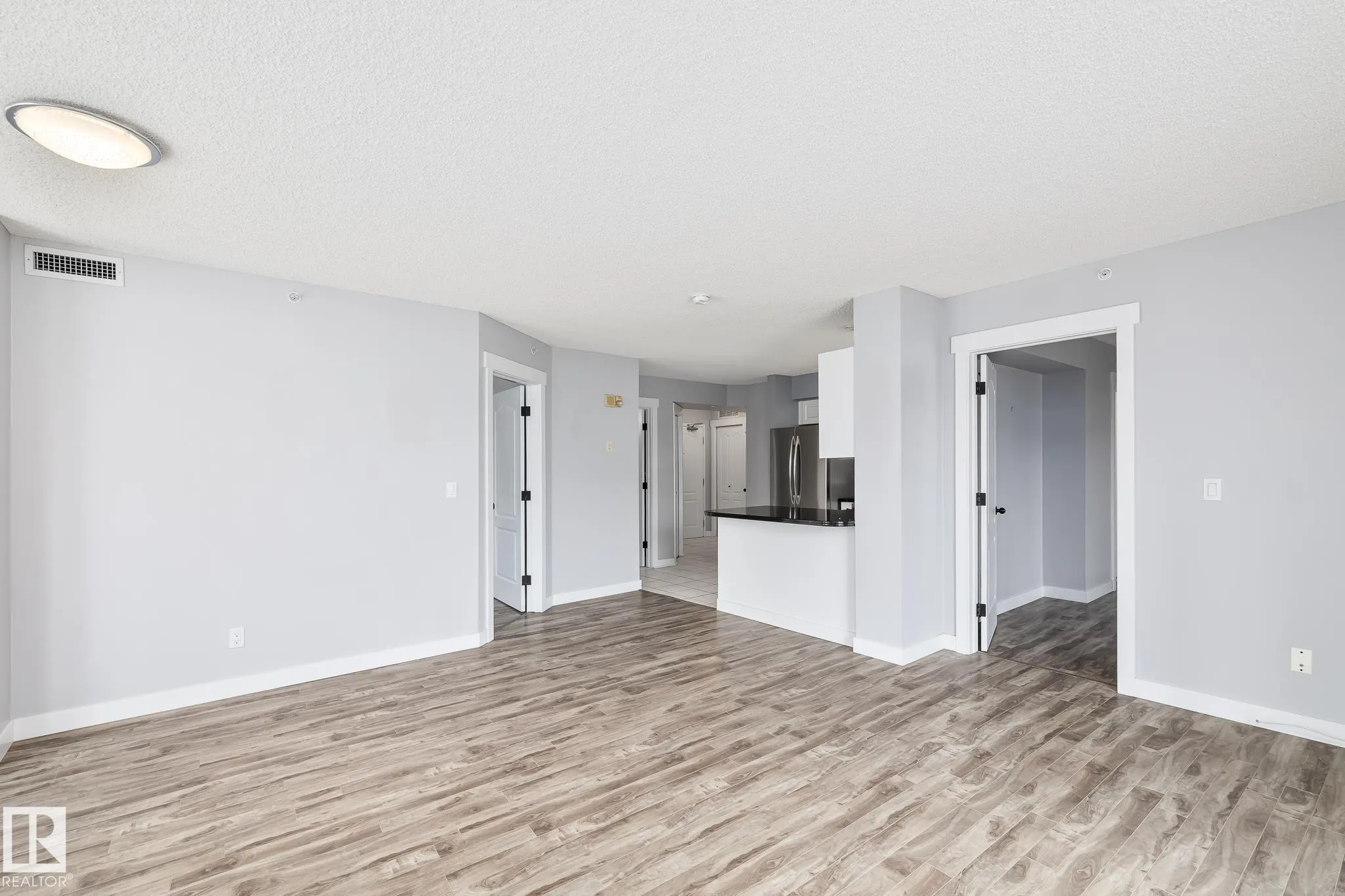 10909 103 Avenue