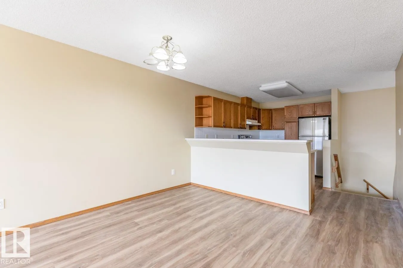 529 Kananaskis Drive