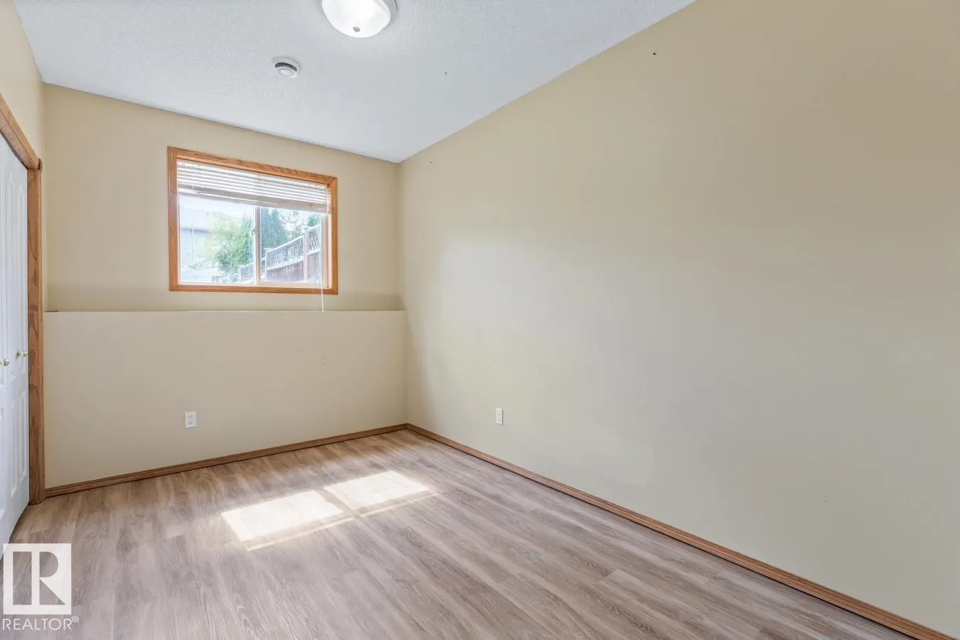 529 Kananaskis Drive