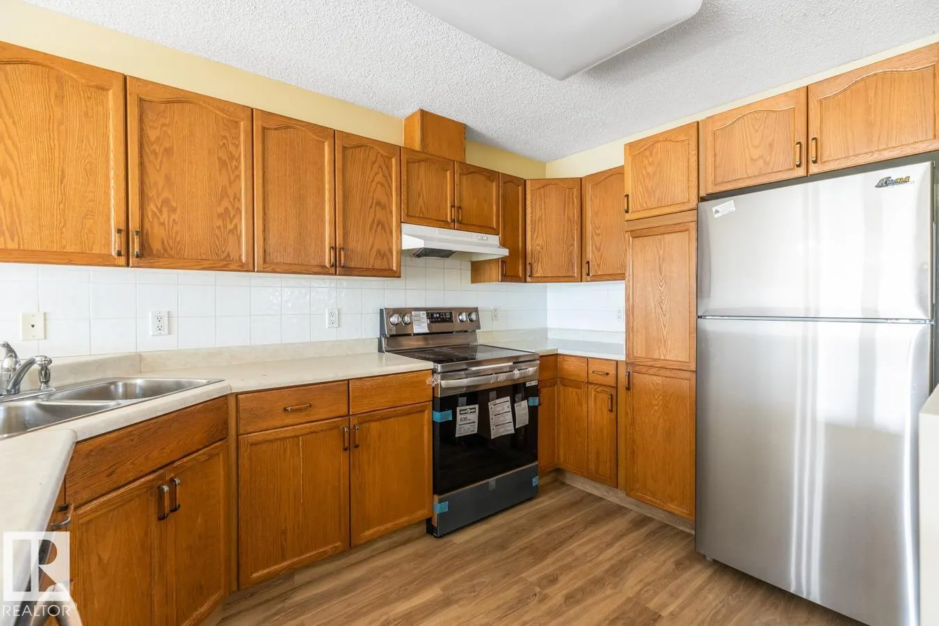 529 Kananaskis Drive