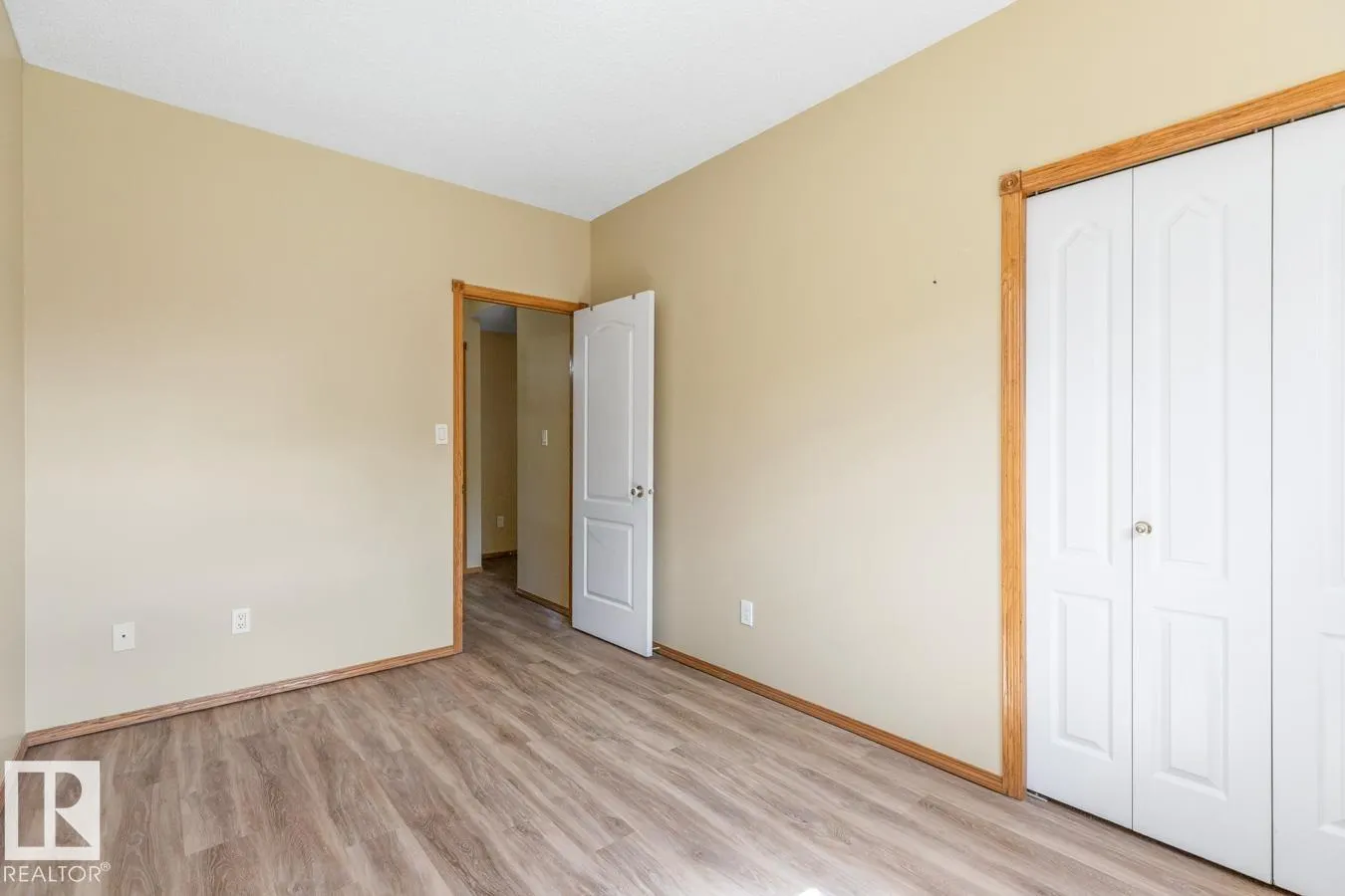 529 Kananaskis Drive