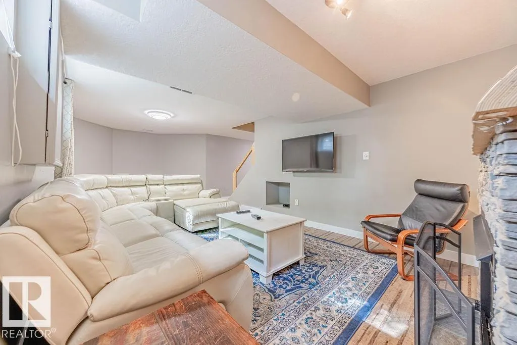 54106 RGE ROAD 275