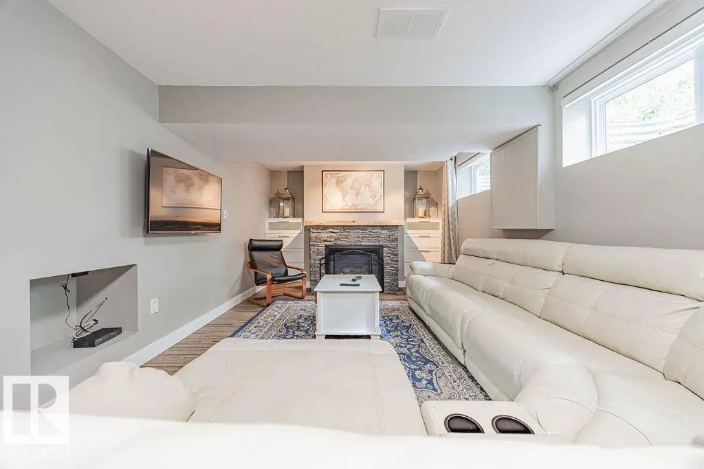 54106 RGE ROAD 275