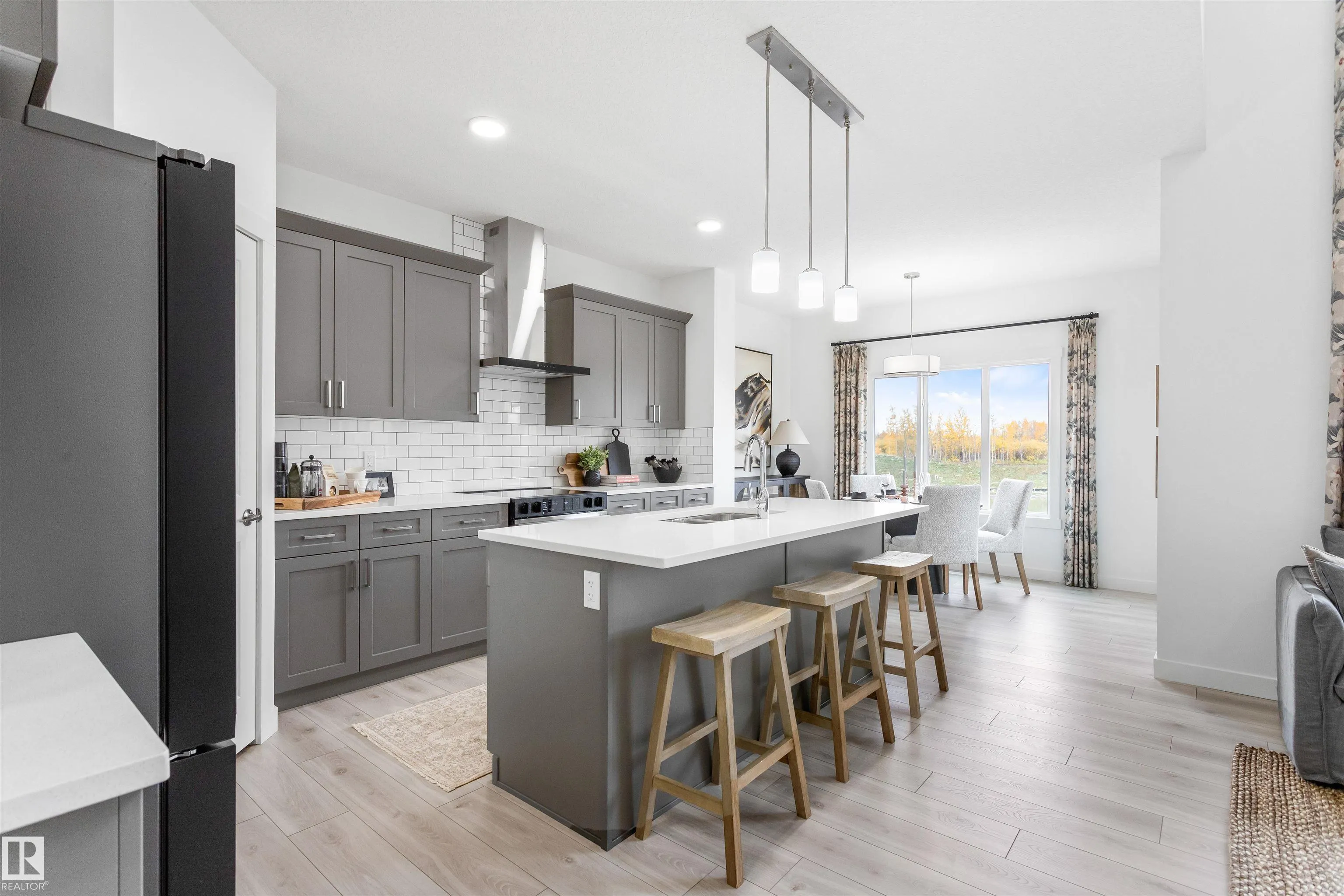 84 Gladstone Bend