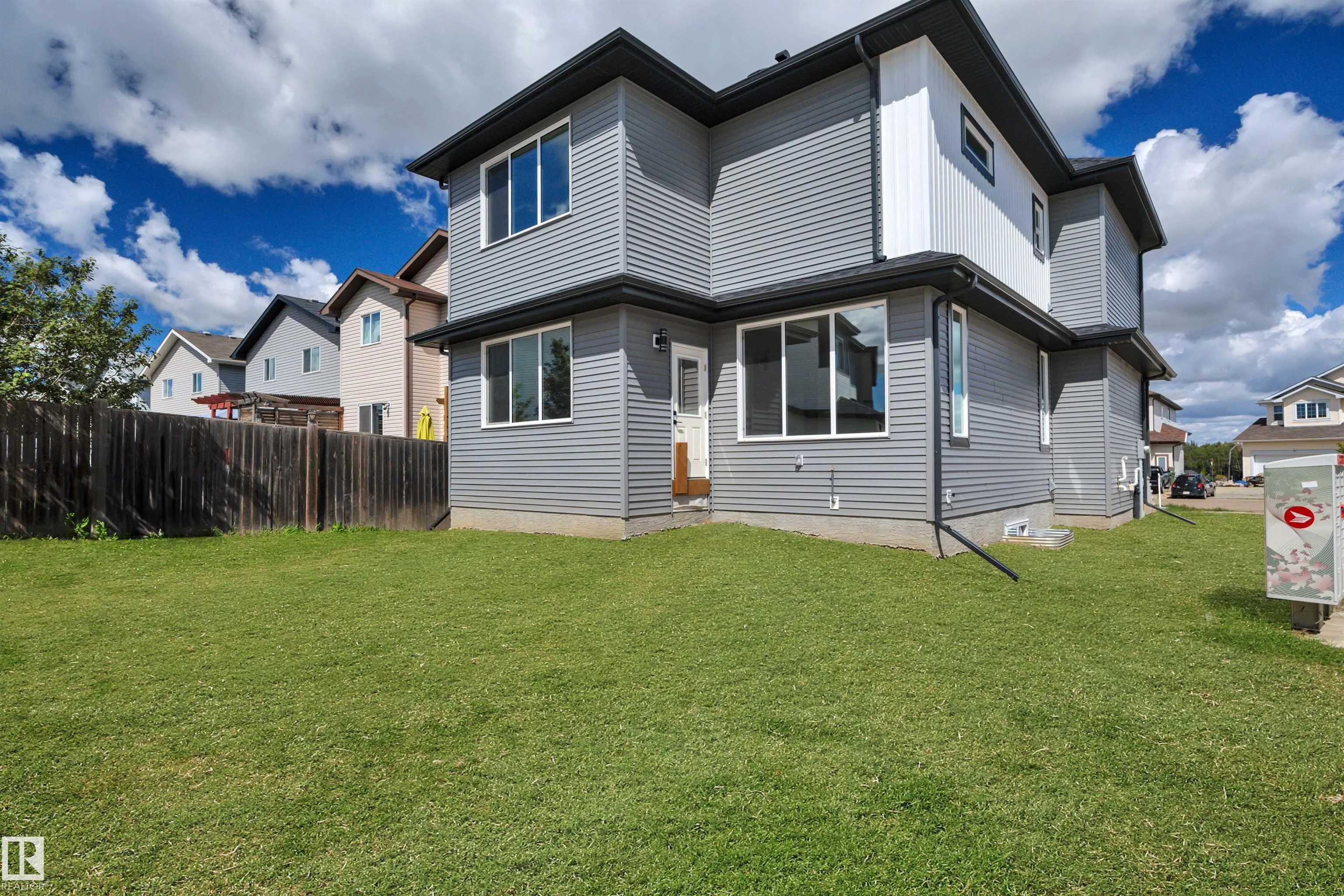 67 Dalquist Bay