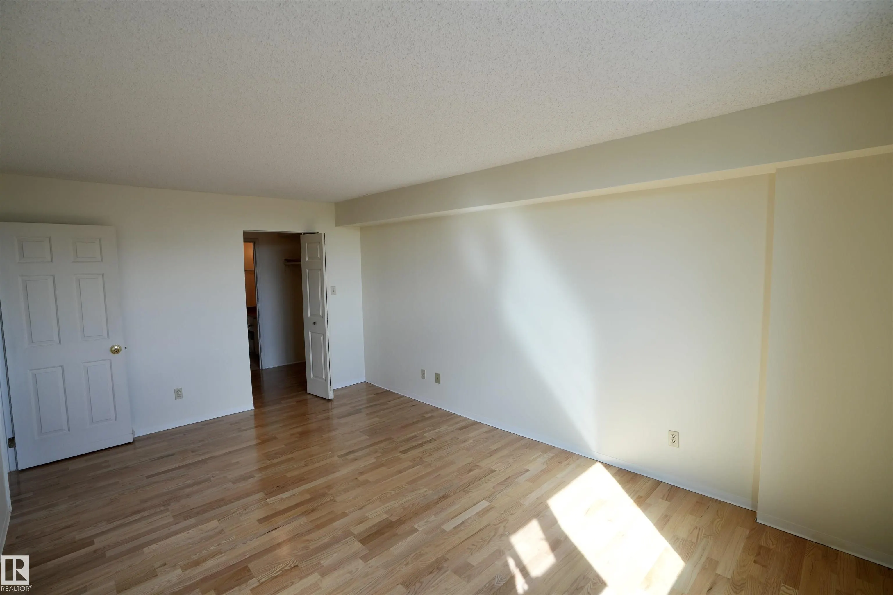 10545 SASKATCHEWAN Drive