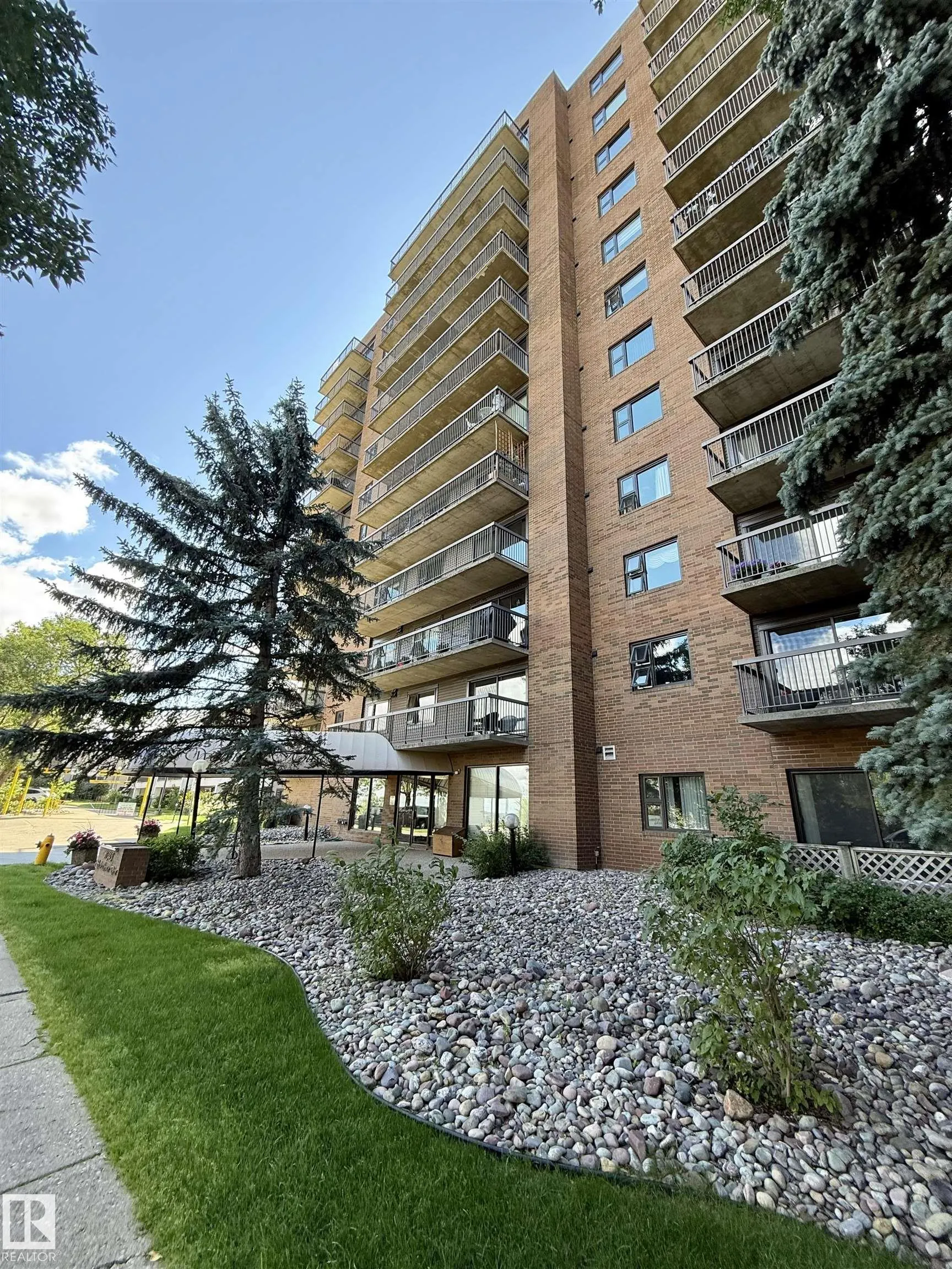 10545 SASKATCHEWAN Drive