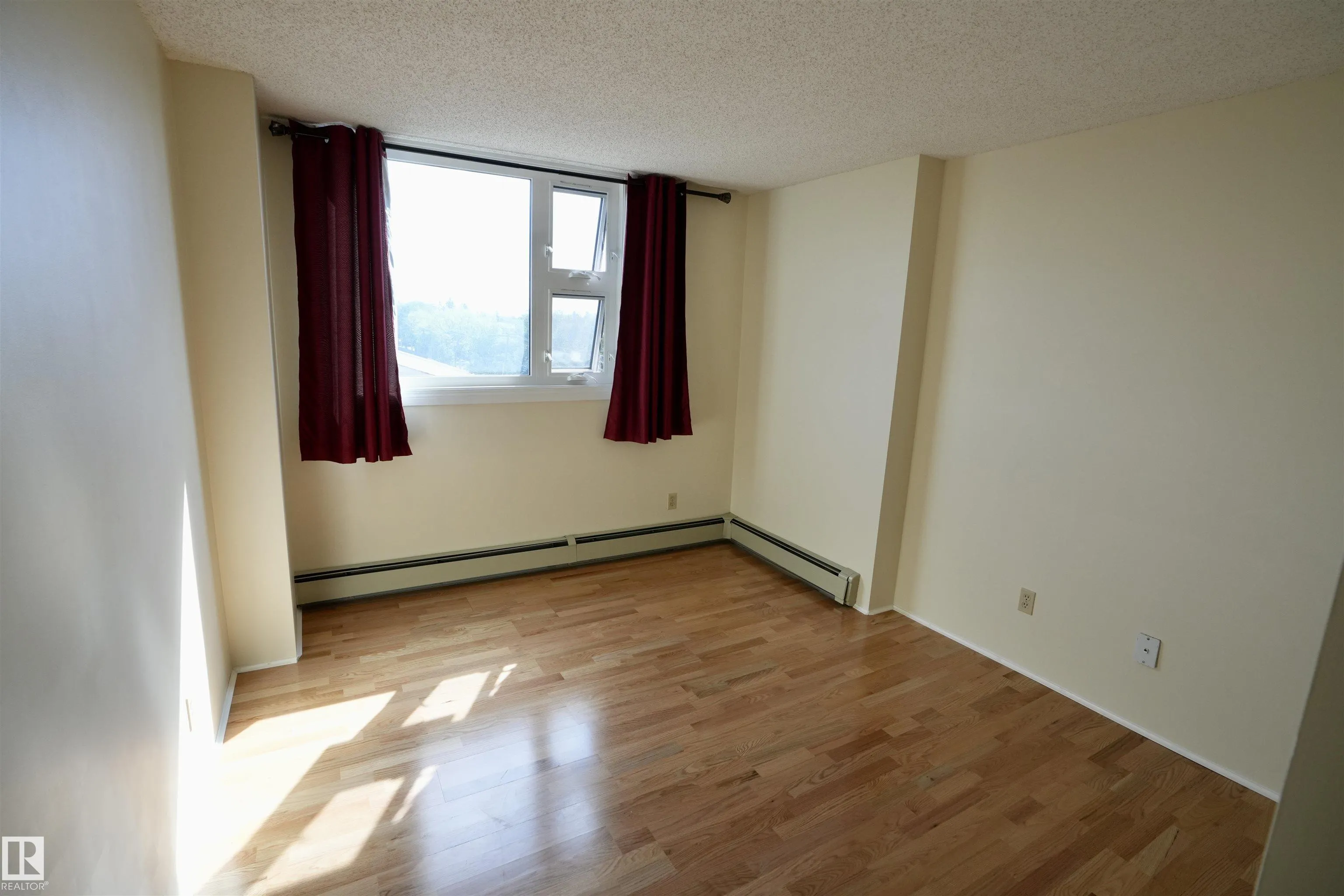 10545 SASKATCHEWAN Drive