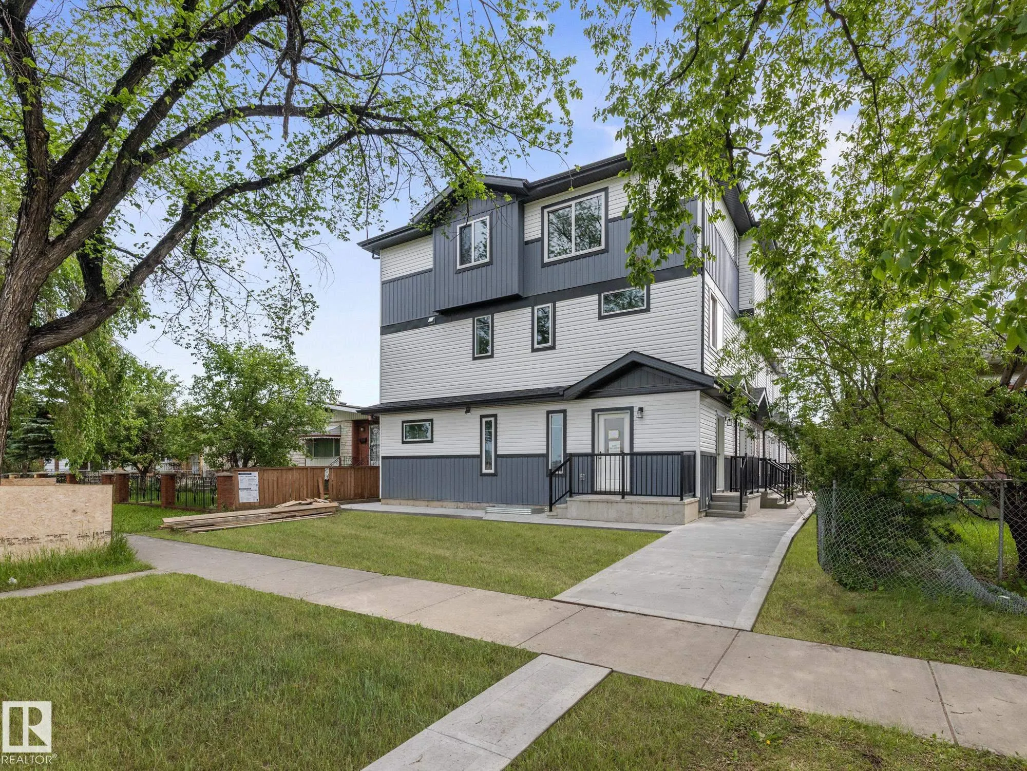 12007 106 Street