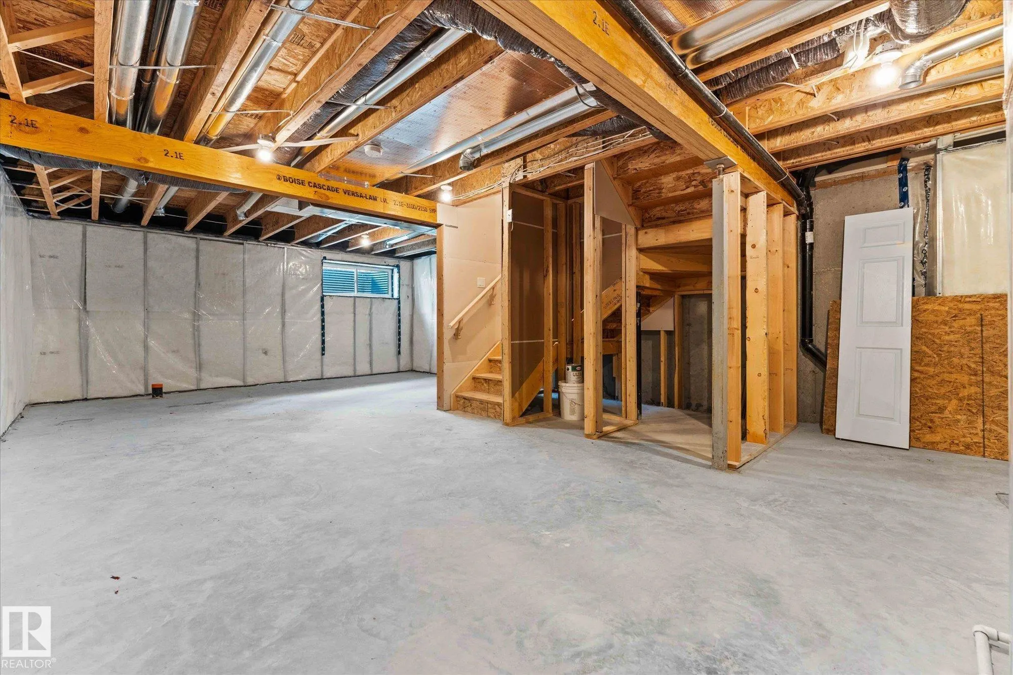 1321 SOUTH CREEK Link