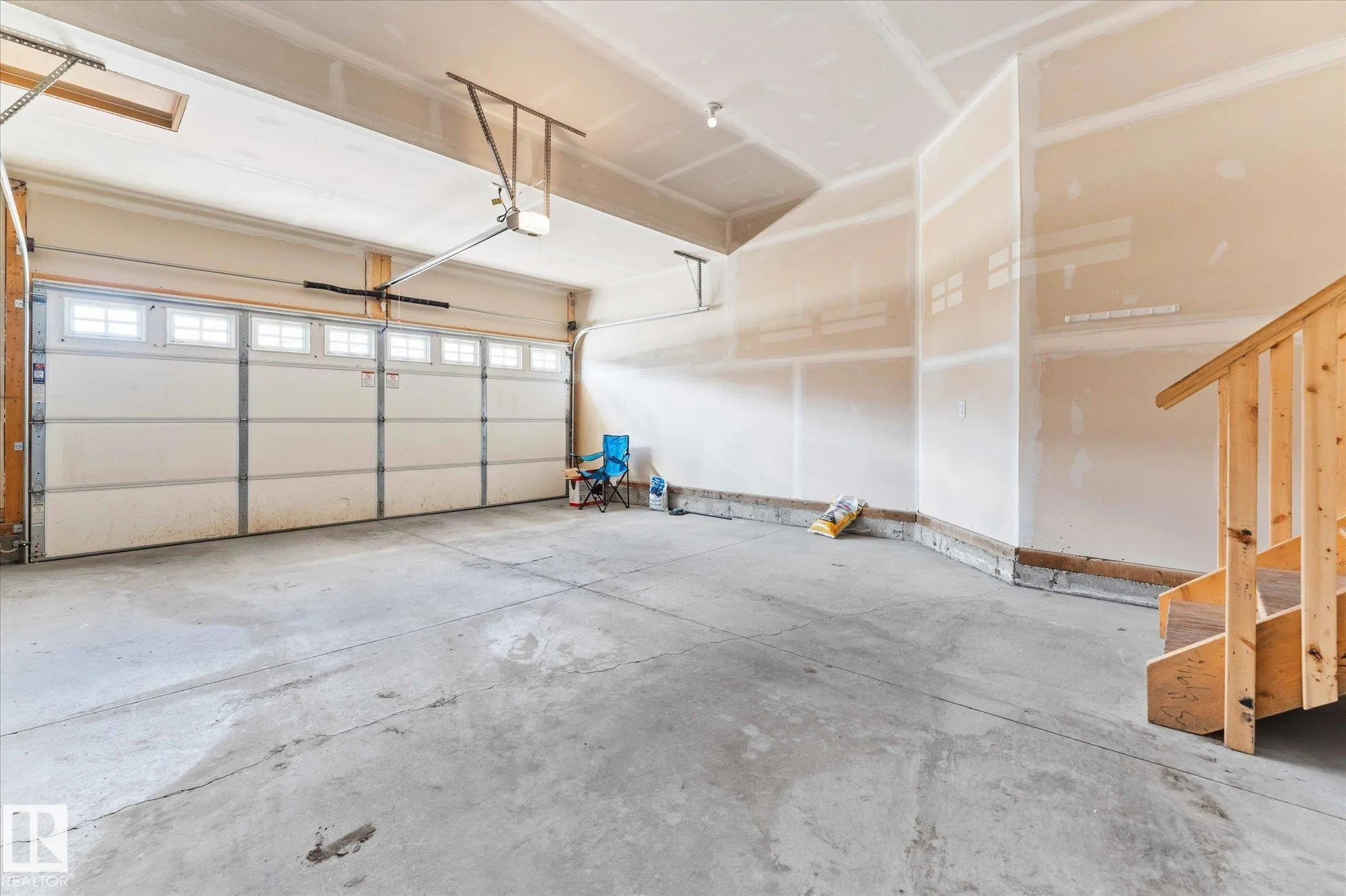1321 SOUTH CREEK Link