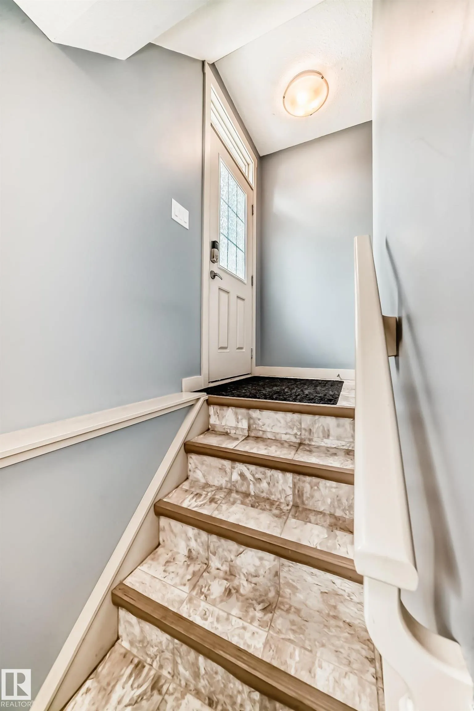 1391 STARLING Drive