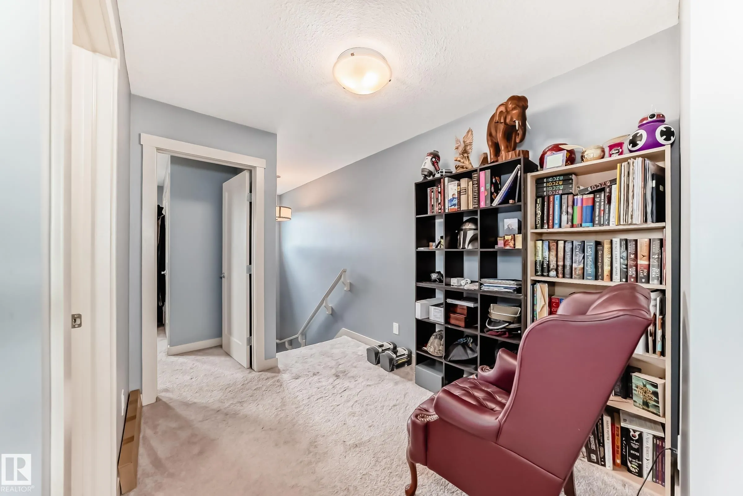 1391 STARLING Drive