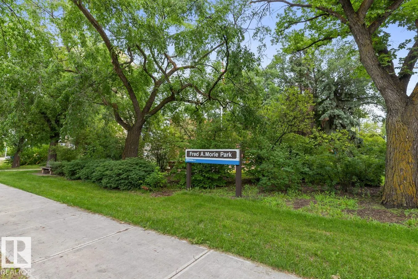 9929 SASKATCHEWAN Drive