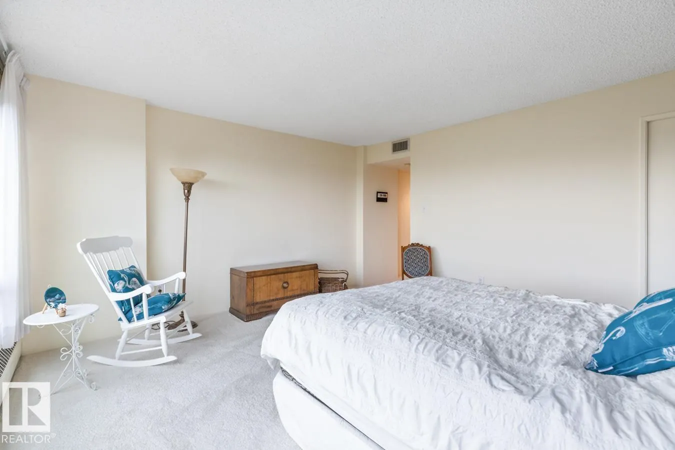 9929 SASKATCHEWAN Drive