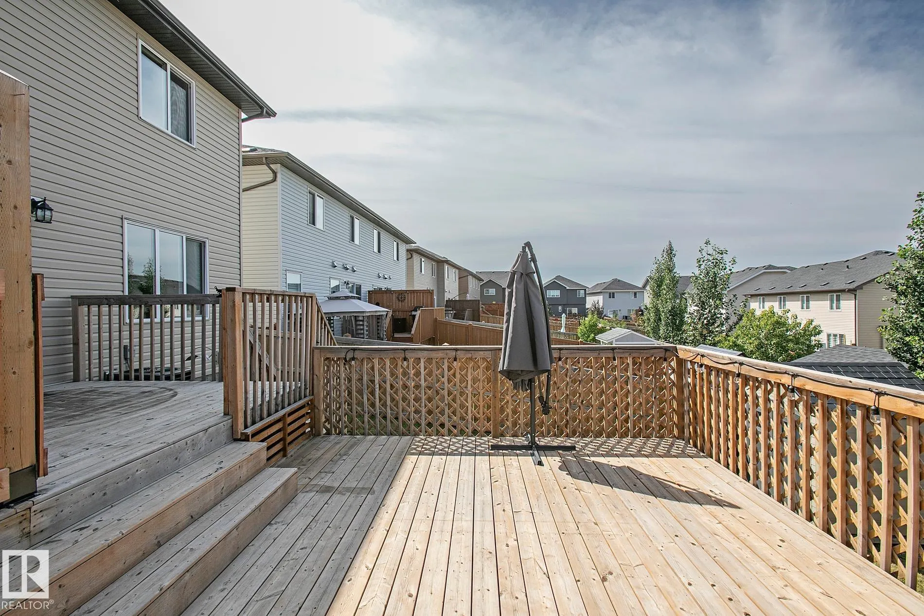 74 AMBLESIDE Way