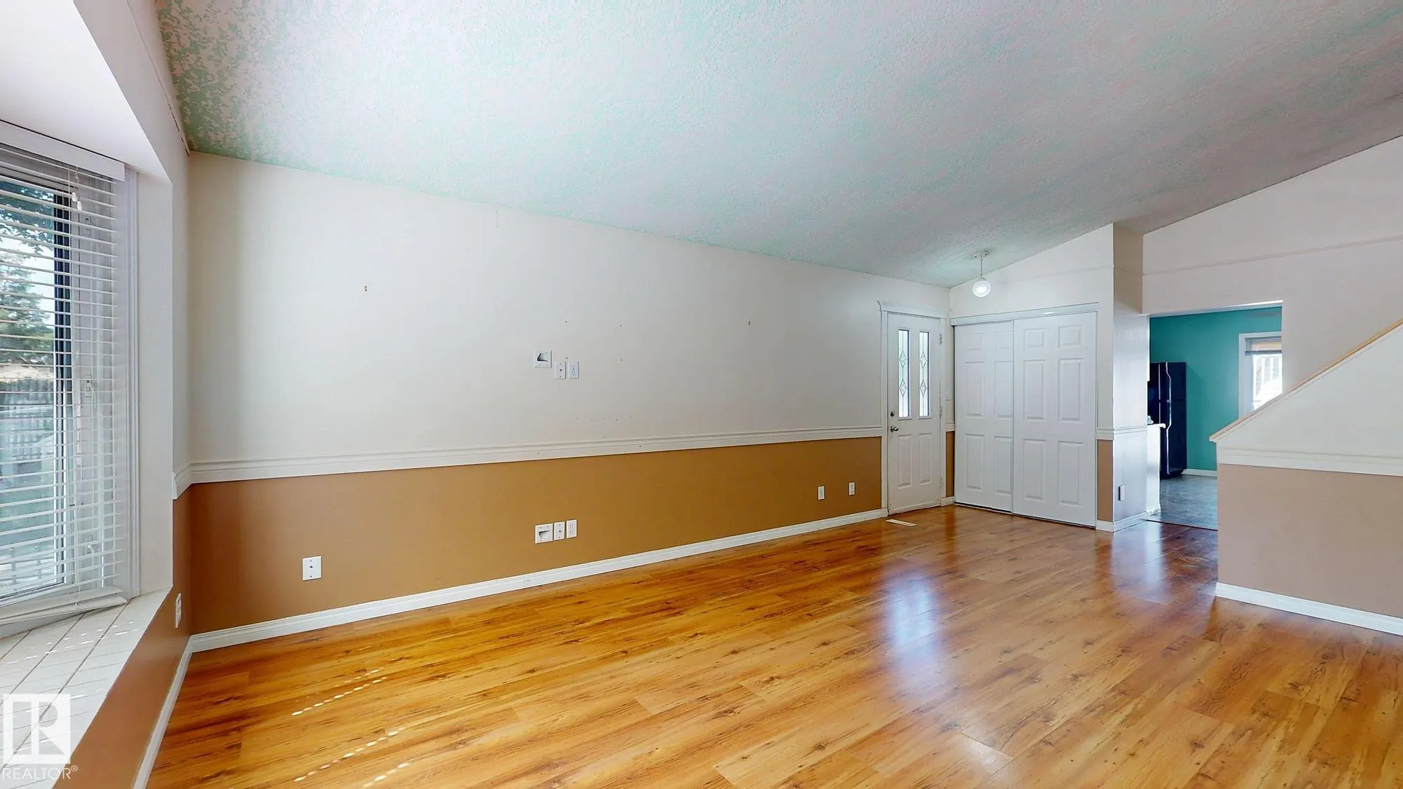 218 GREENWOOD Drive