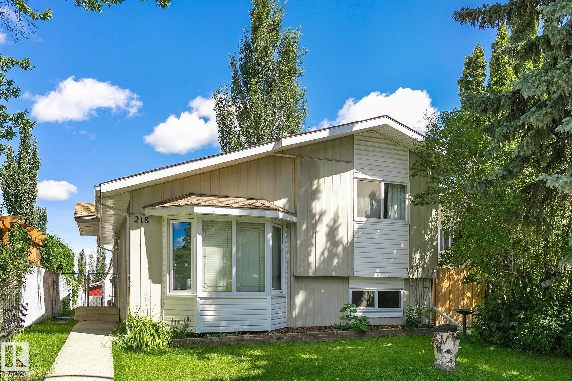 218 GREENWOOD Drive