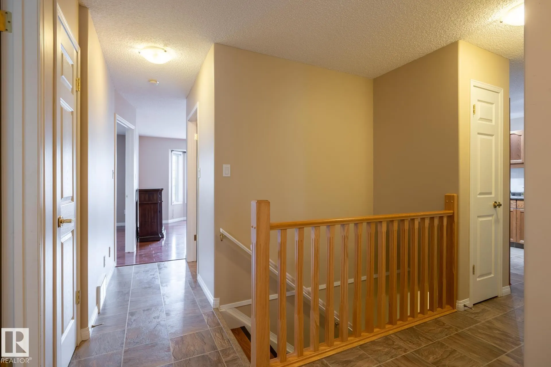 201 BOTHWELL Drive