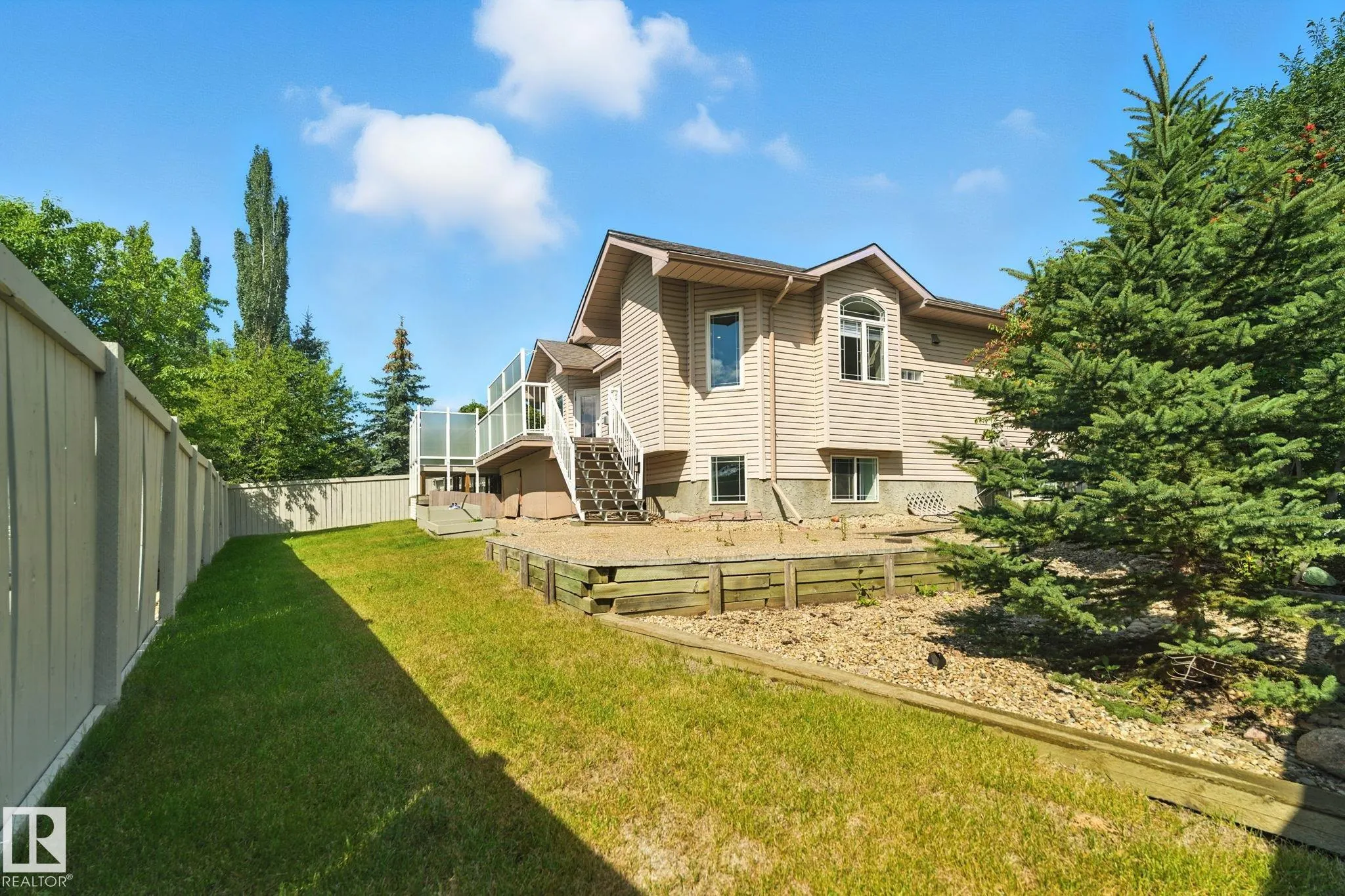 17 KENDALL Crescent