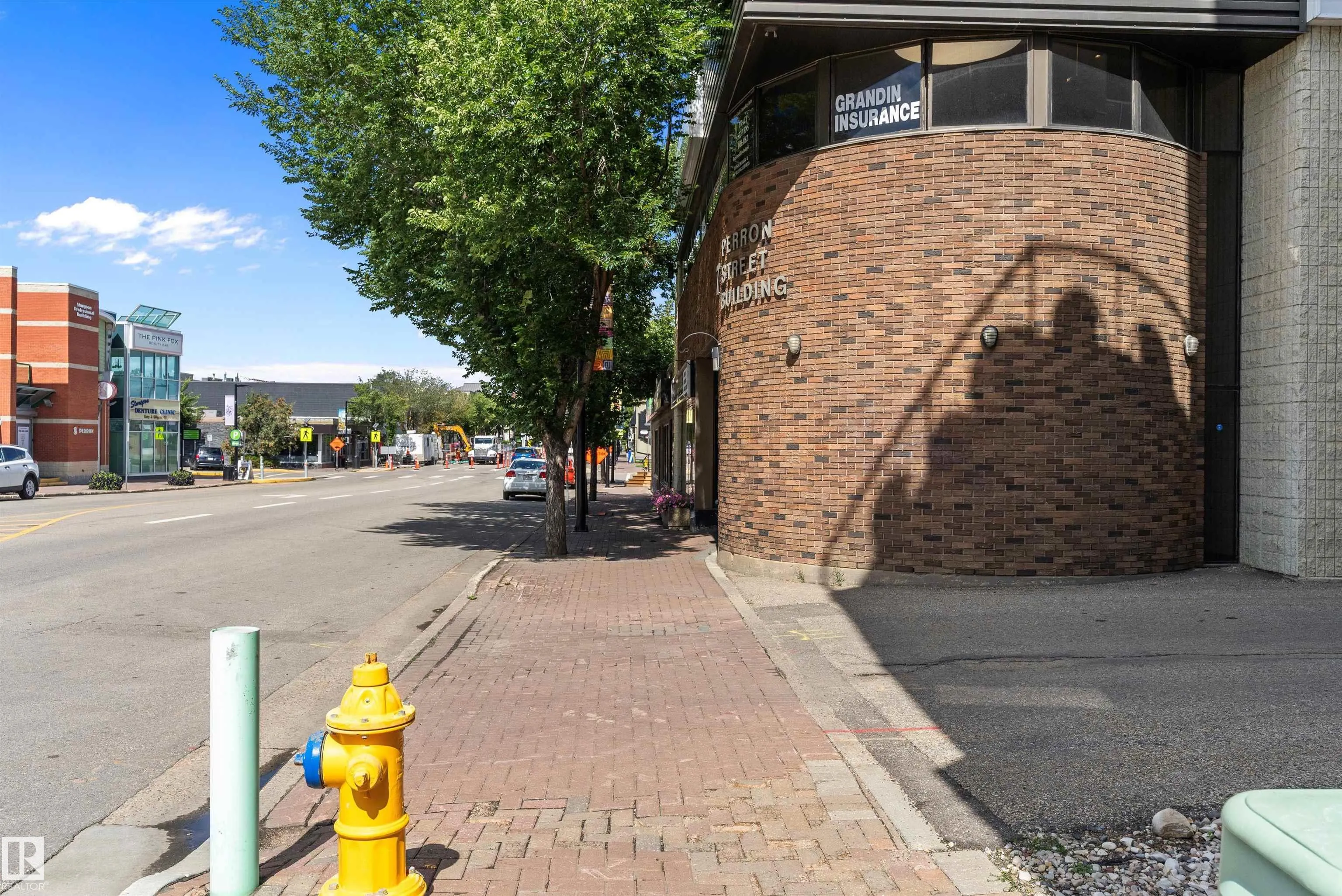 5 Perron Street