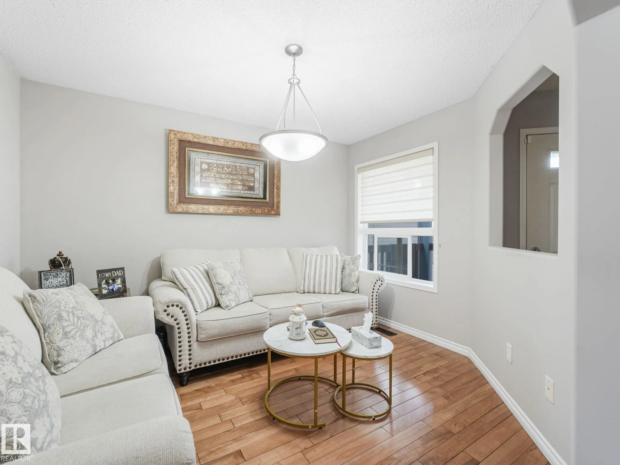 11807 170 Avenue
