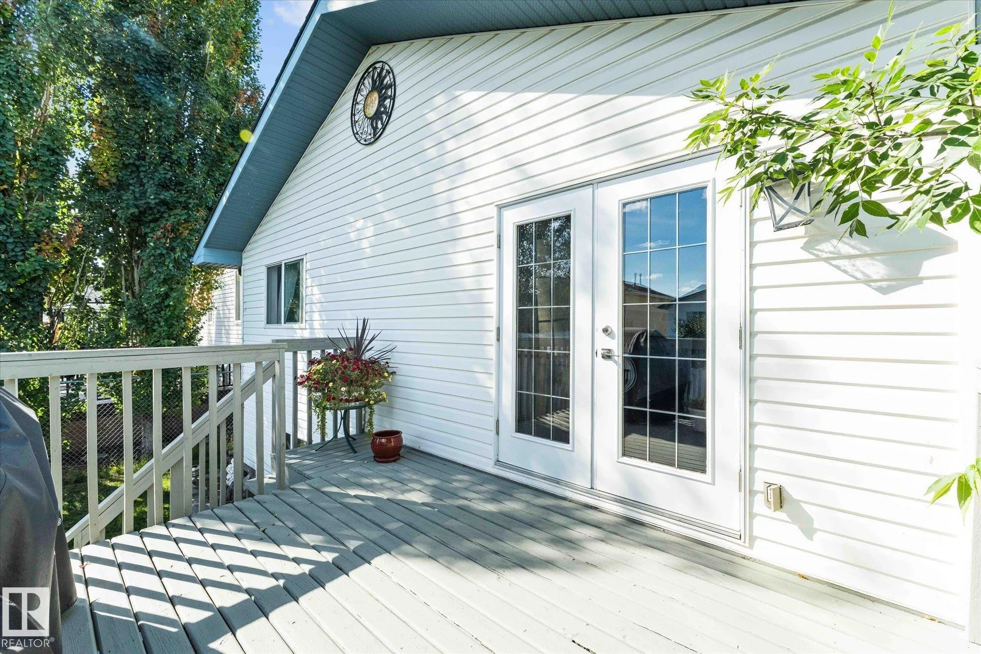 13 Deer Park Road