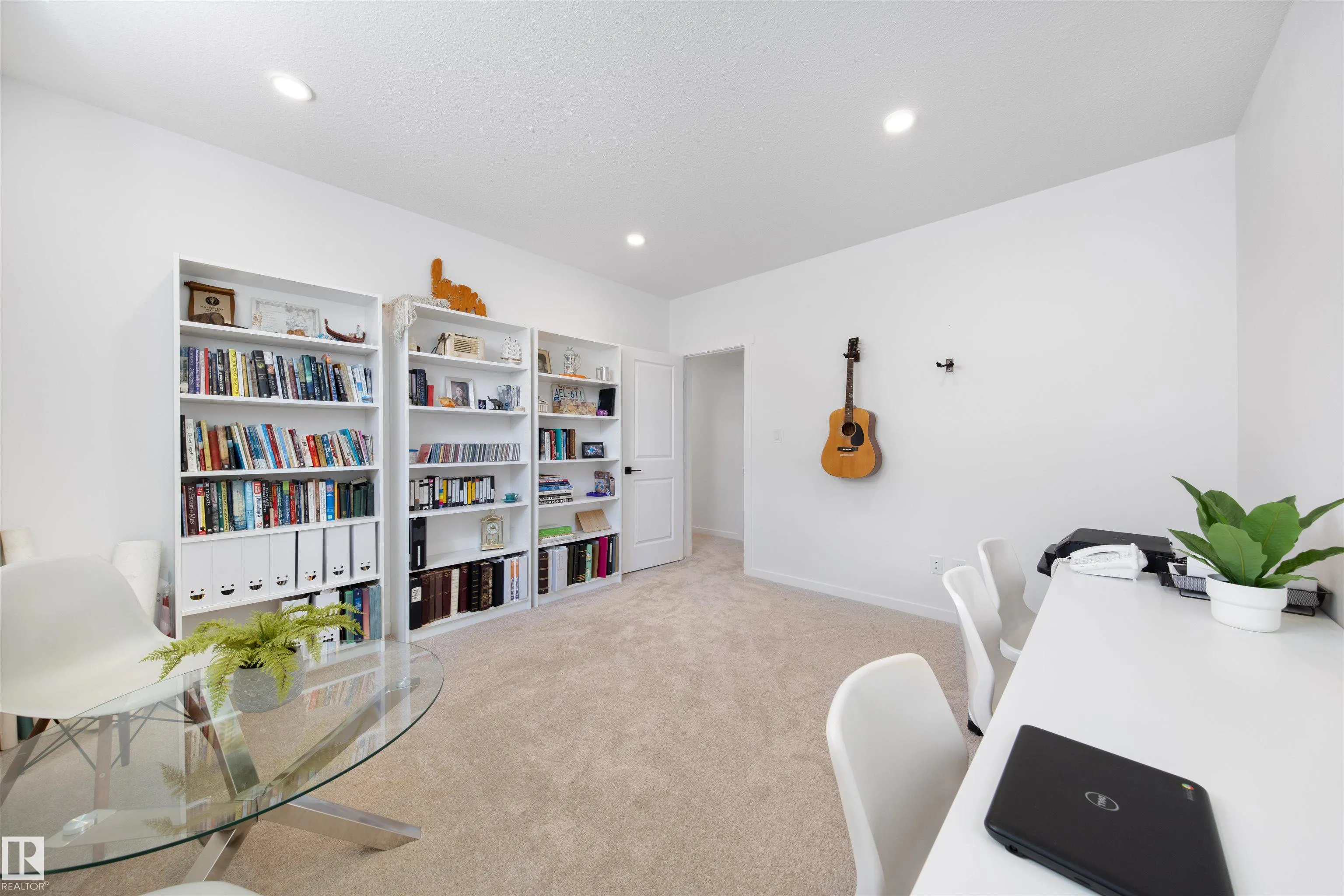 1804 AINSLIE Court