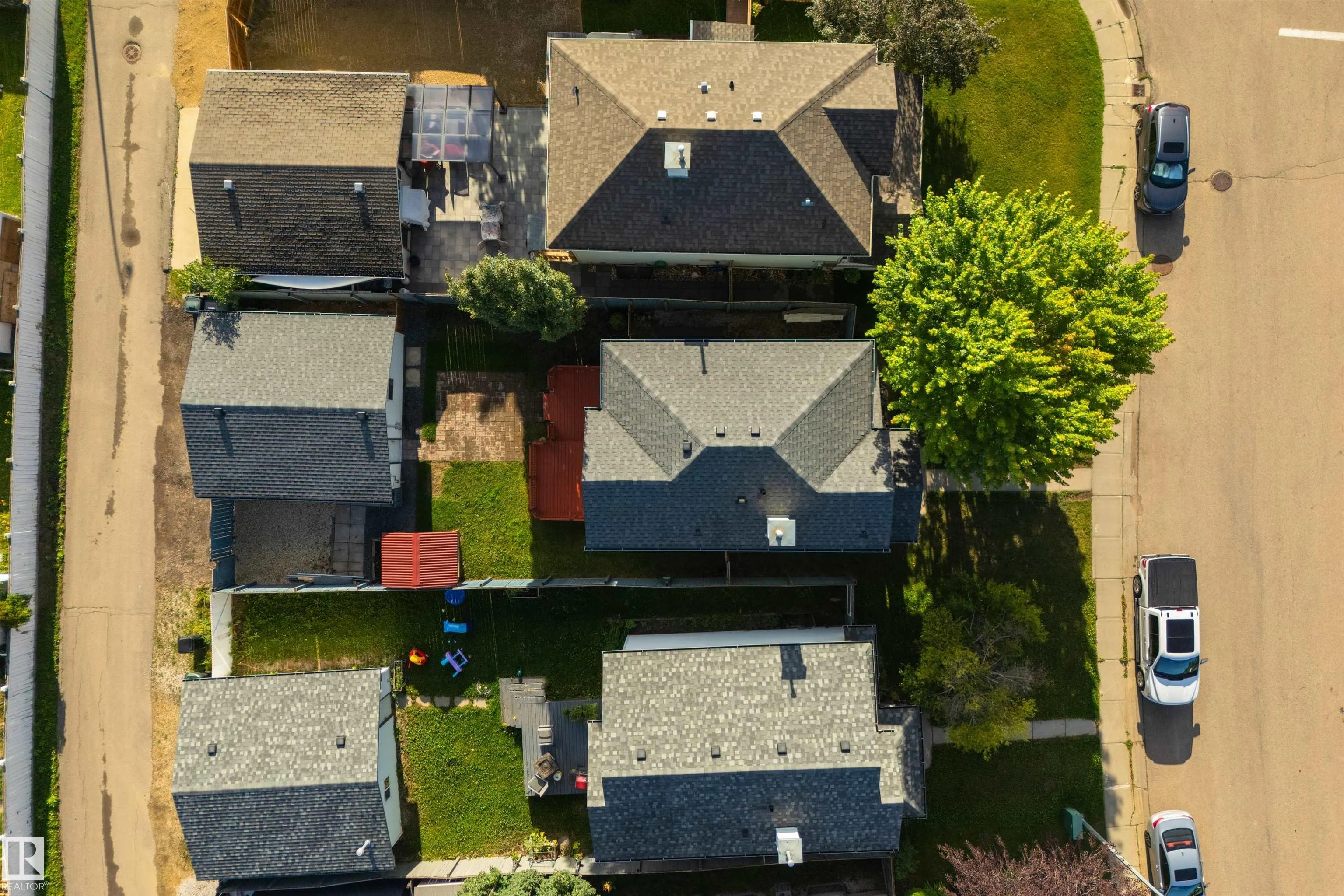 44 HEATHERLANDS Way