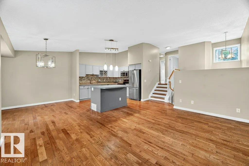 3 POIRIER Avenue
