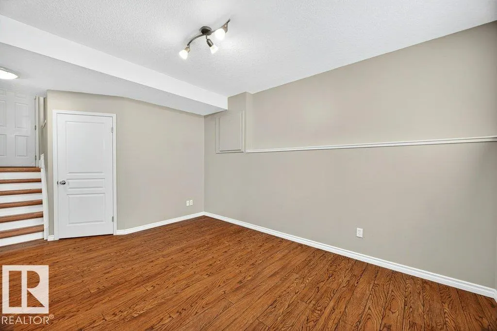 3 POIRIER Avenue