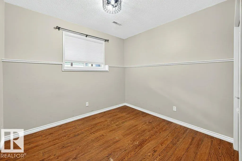 3 POIRIER Avenue