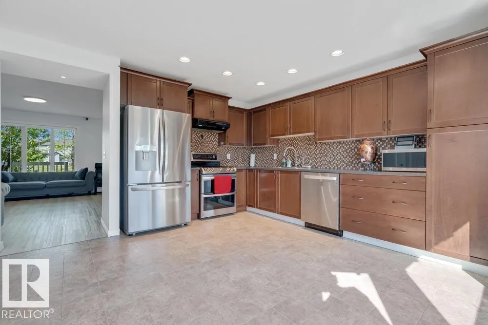 511 WATT Boulevard