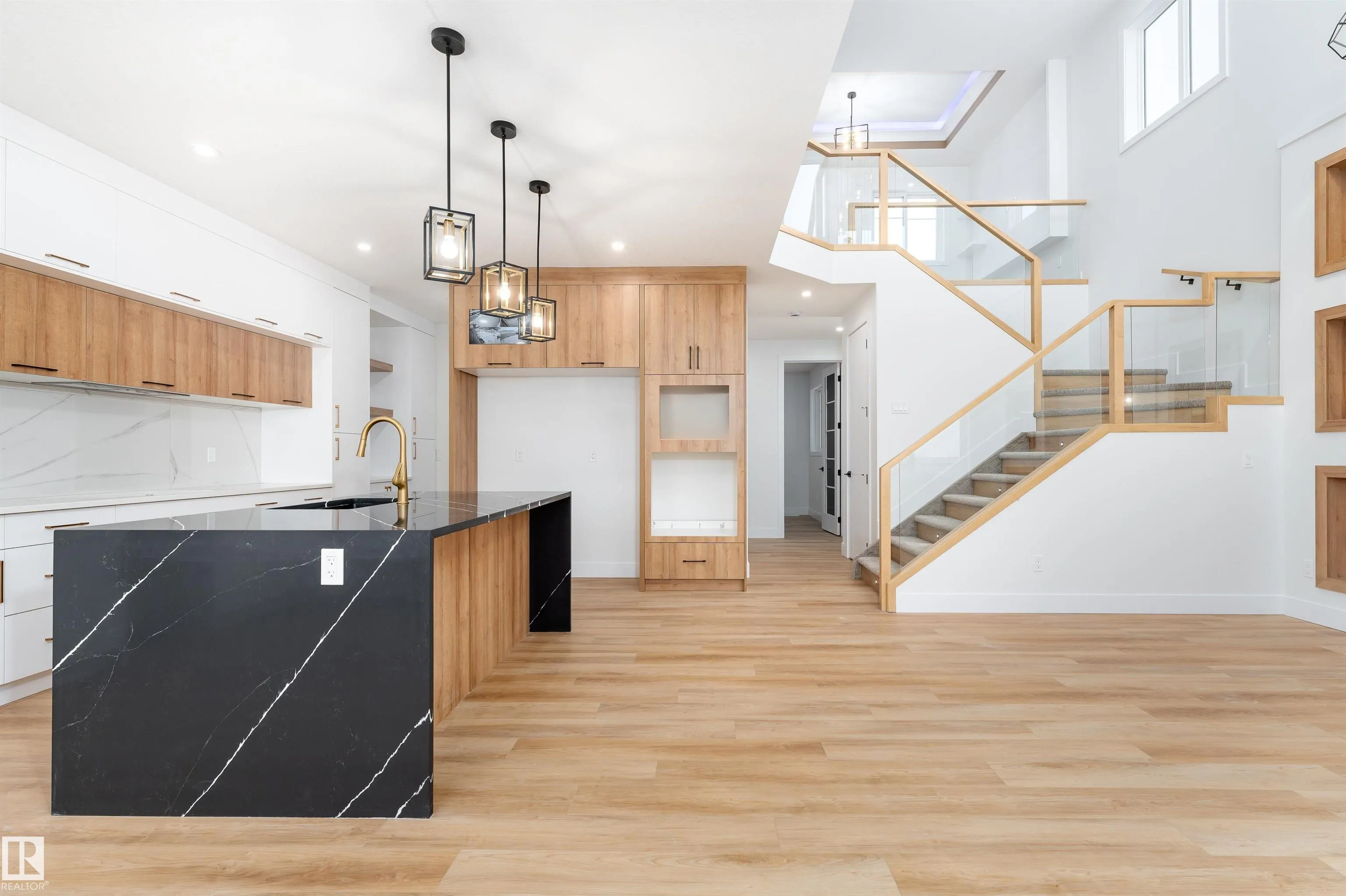 78 Eldridge Point(e)