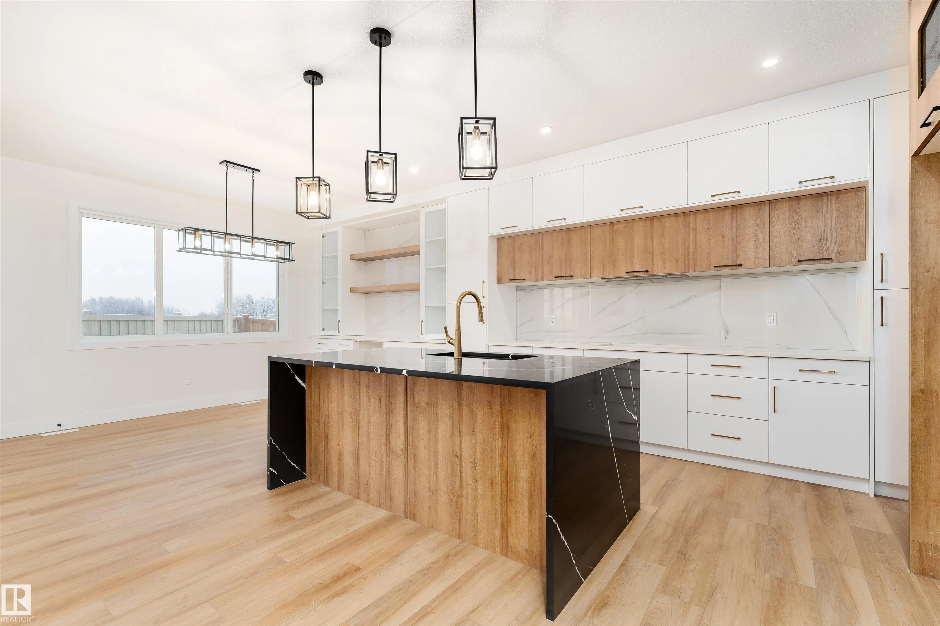 78 Eldridge Point(e)