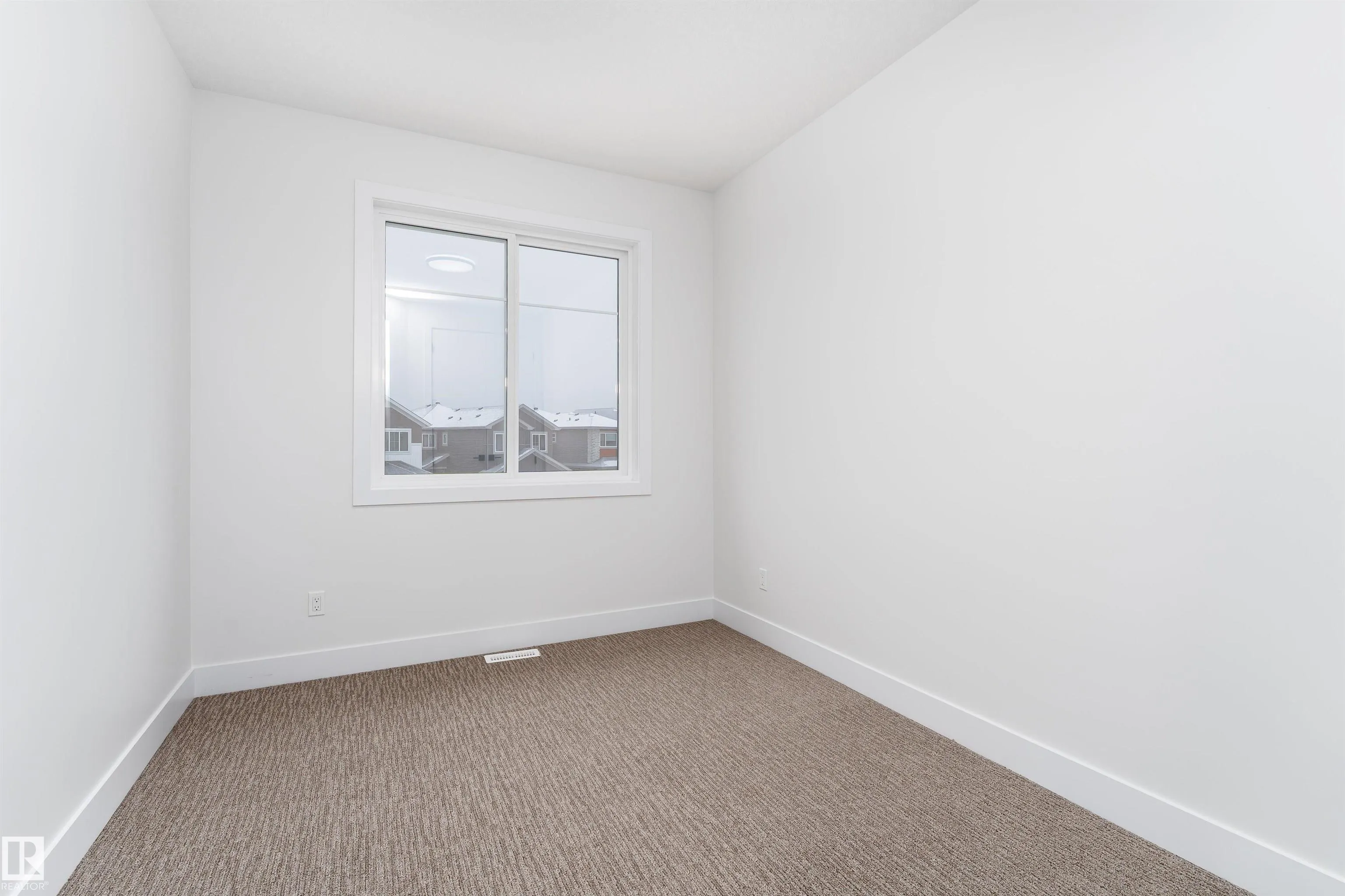 78 Eldridge Point(e)