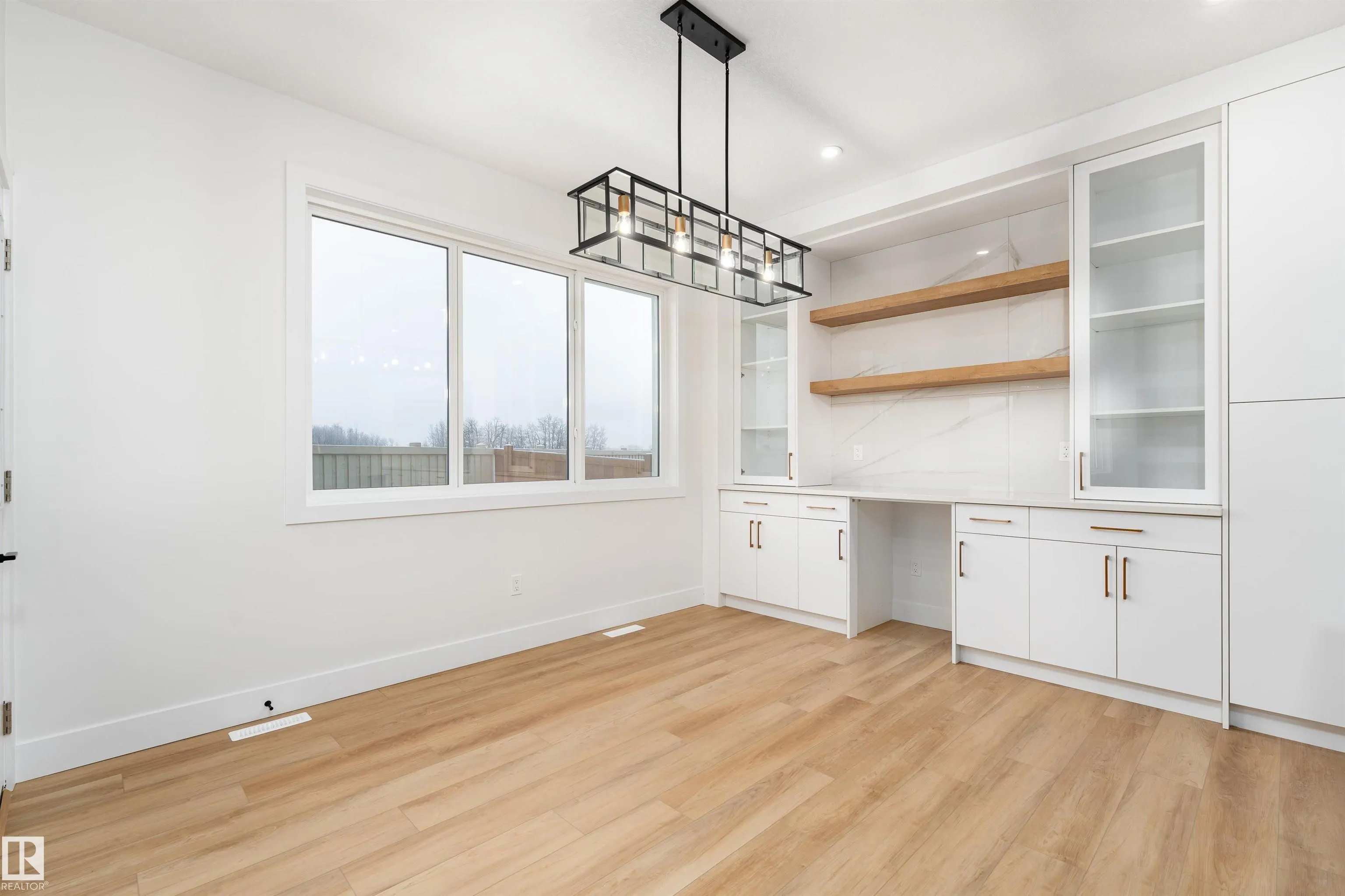 78 Eldridge Point(e)