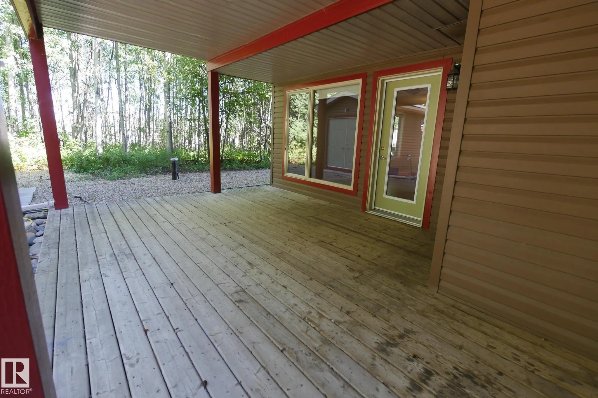 100 HERON POINT Close