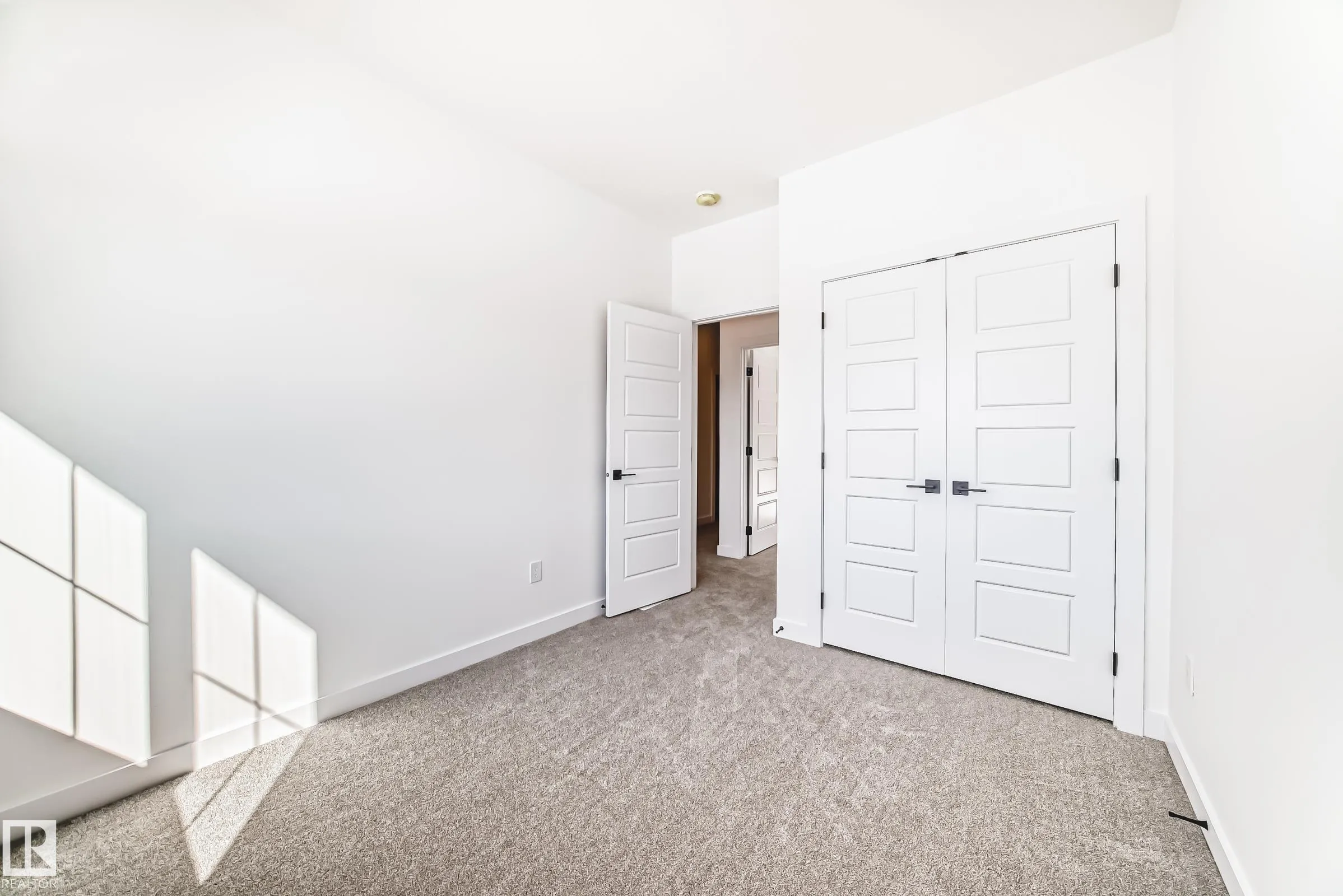 205 KETTYL Court