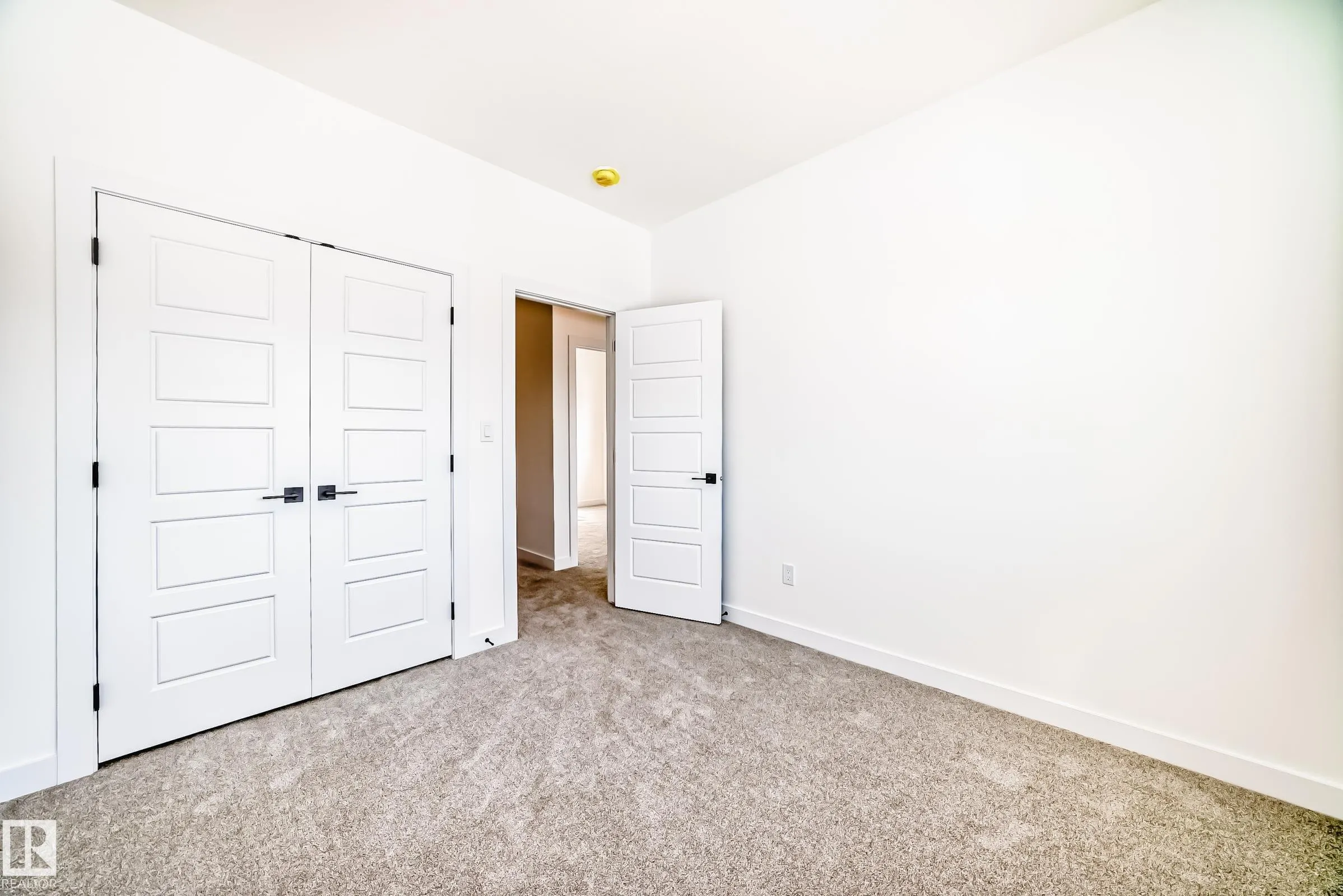 205 KETTYL Court