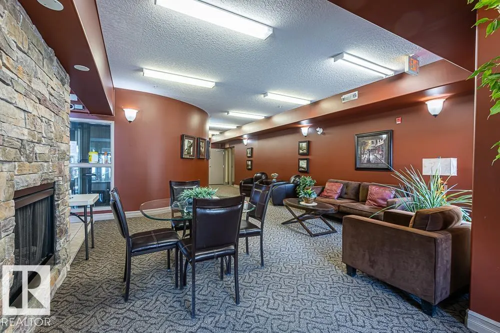 45 INGLEWOOD Drive
