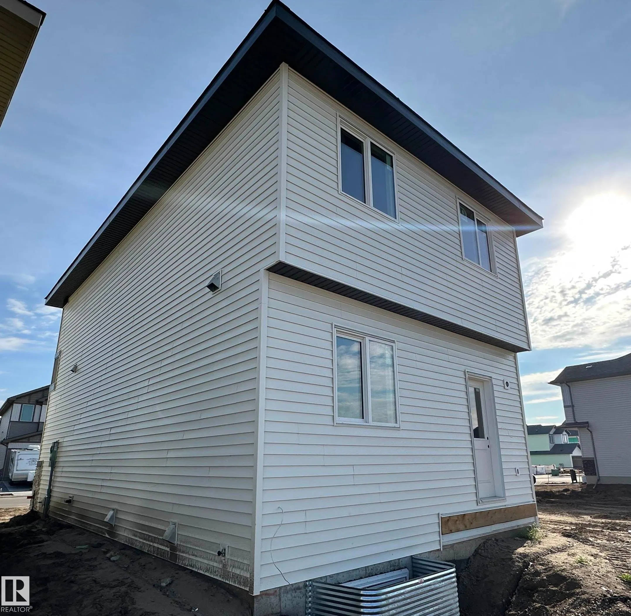 25 FICUS Way
