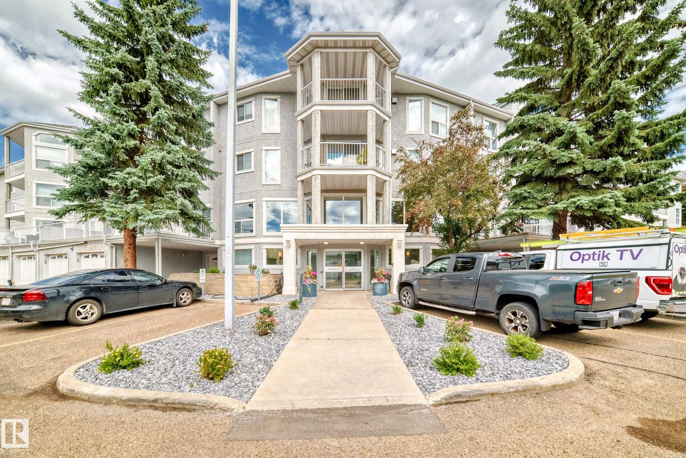 65 GERVAIS Road