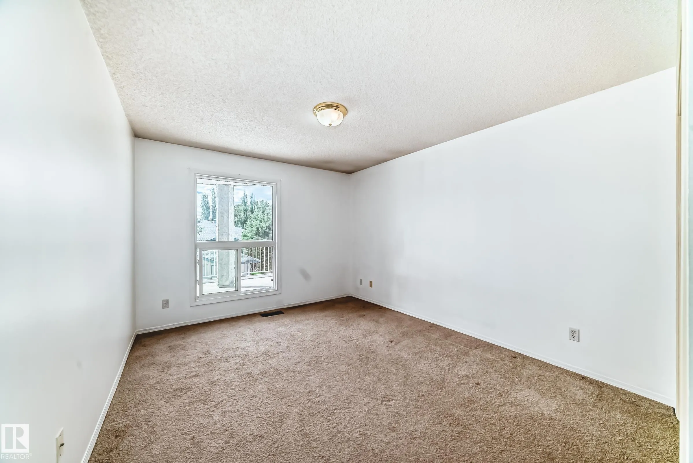 65 GERVAIS Road