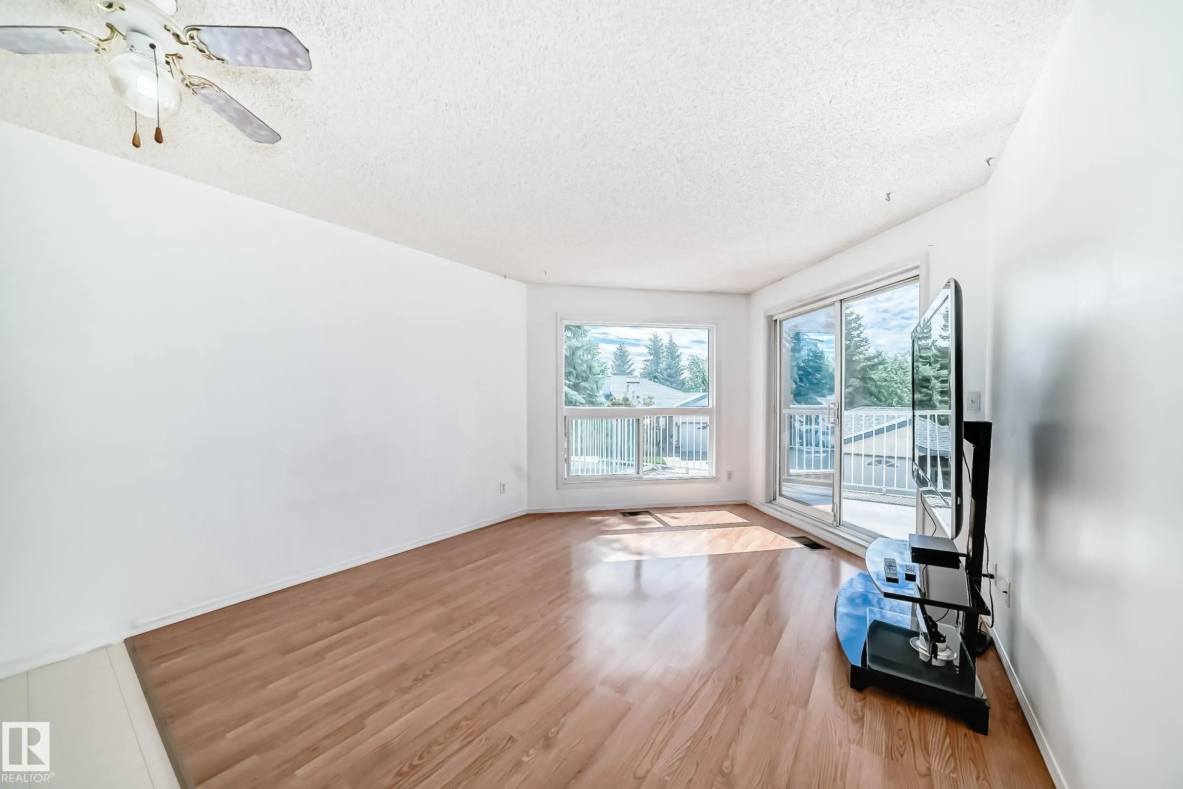 65 GERVAIS Road